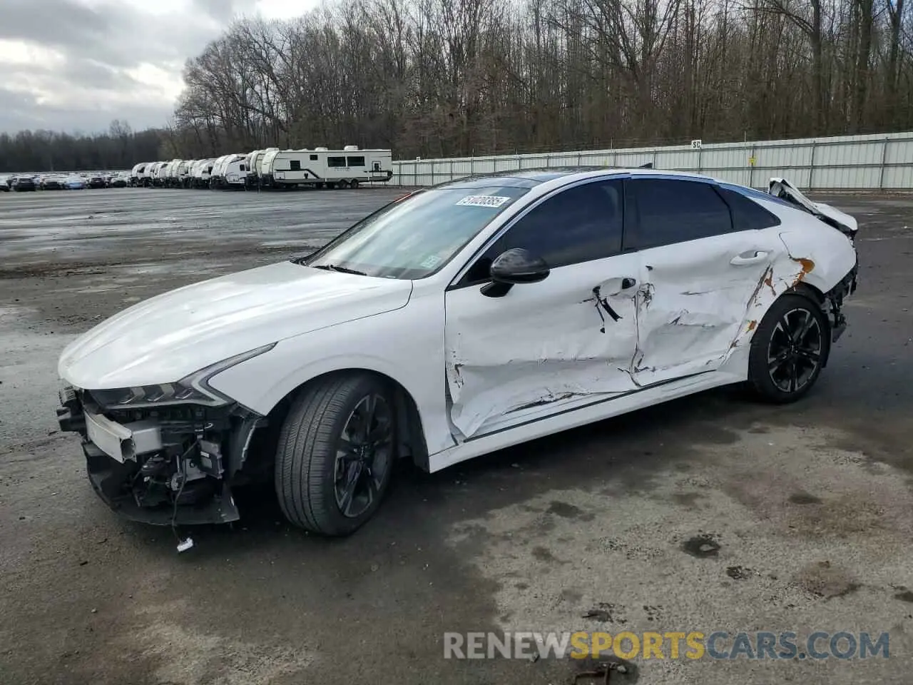 1 Photograph of a damaged car 5XXG64J22NG100028 KIA K5 2022