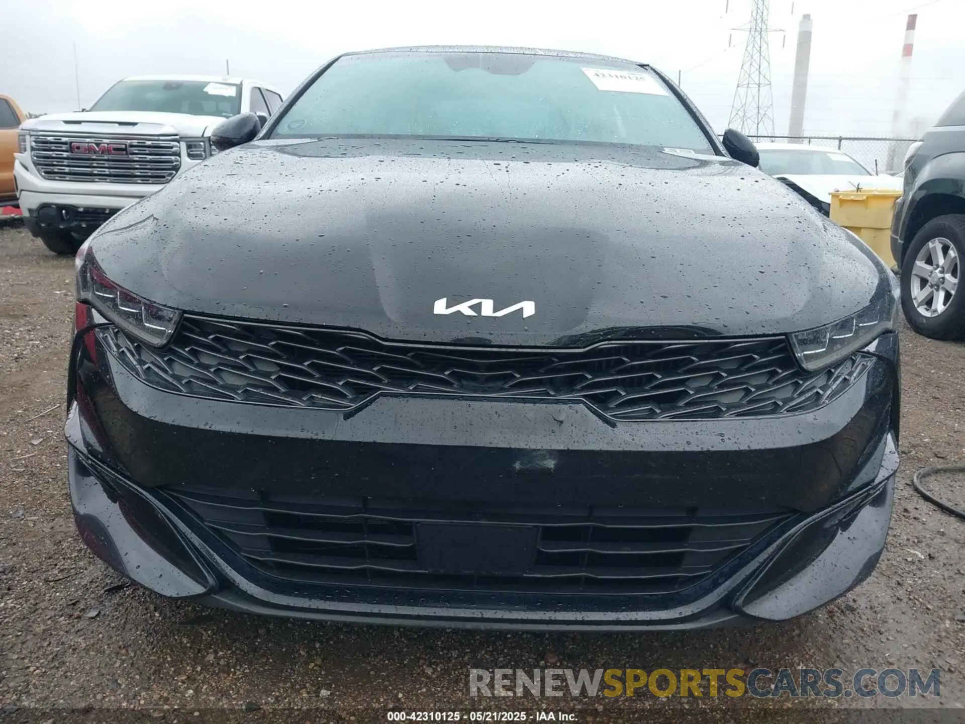 13 Photograph of a damaged car 5XXG64J22NG120859 KIA K5 2022