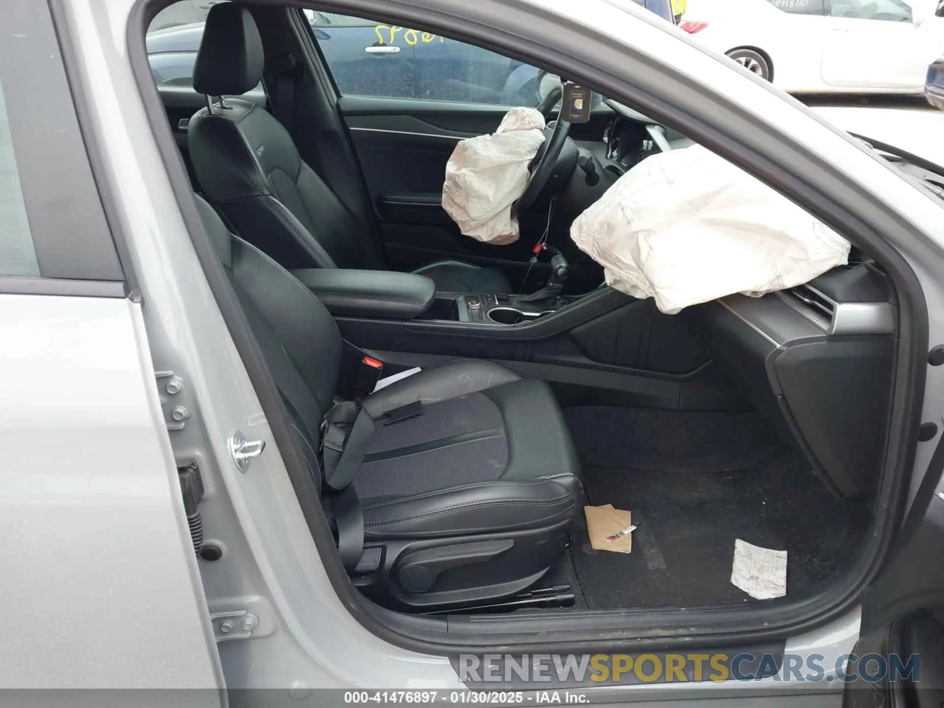 5 Photograph of a damaged car 5XXG64J22NG144658 KIA K5 2022