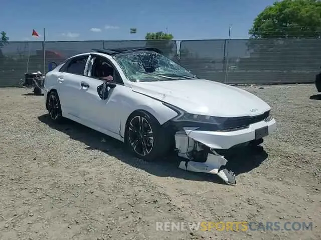 14 Photograph of a damaged car 5XXG64J22NG156048 KIA K5 2022