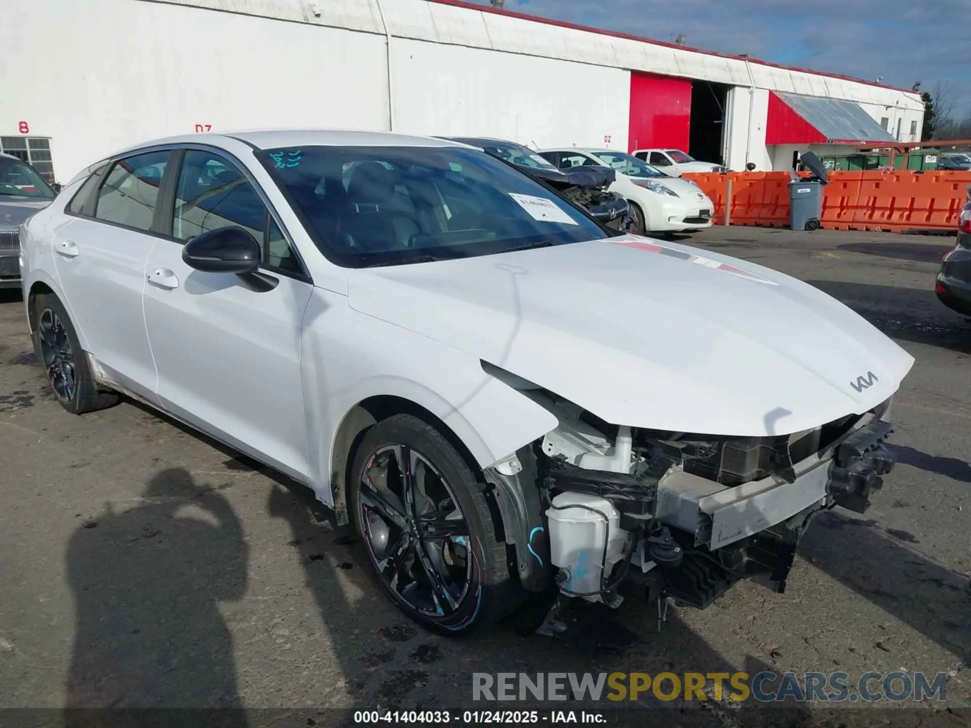 1 Photograph of a damaged car 5XXG64J23NG113032 KIA K5 2022