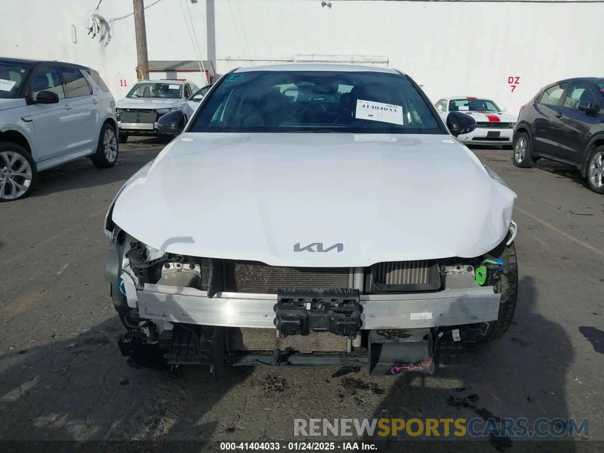 12 Photograph of a damaged car 5XXG64J23NG113032 KIA K5 2022