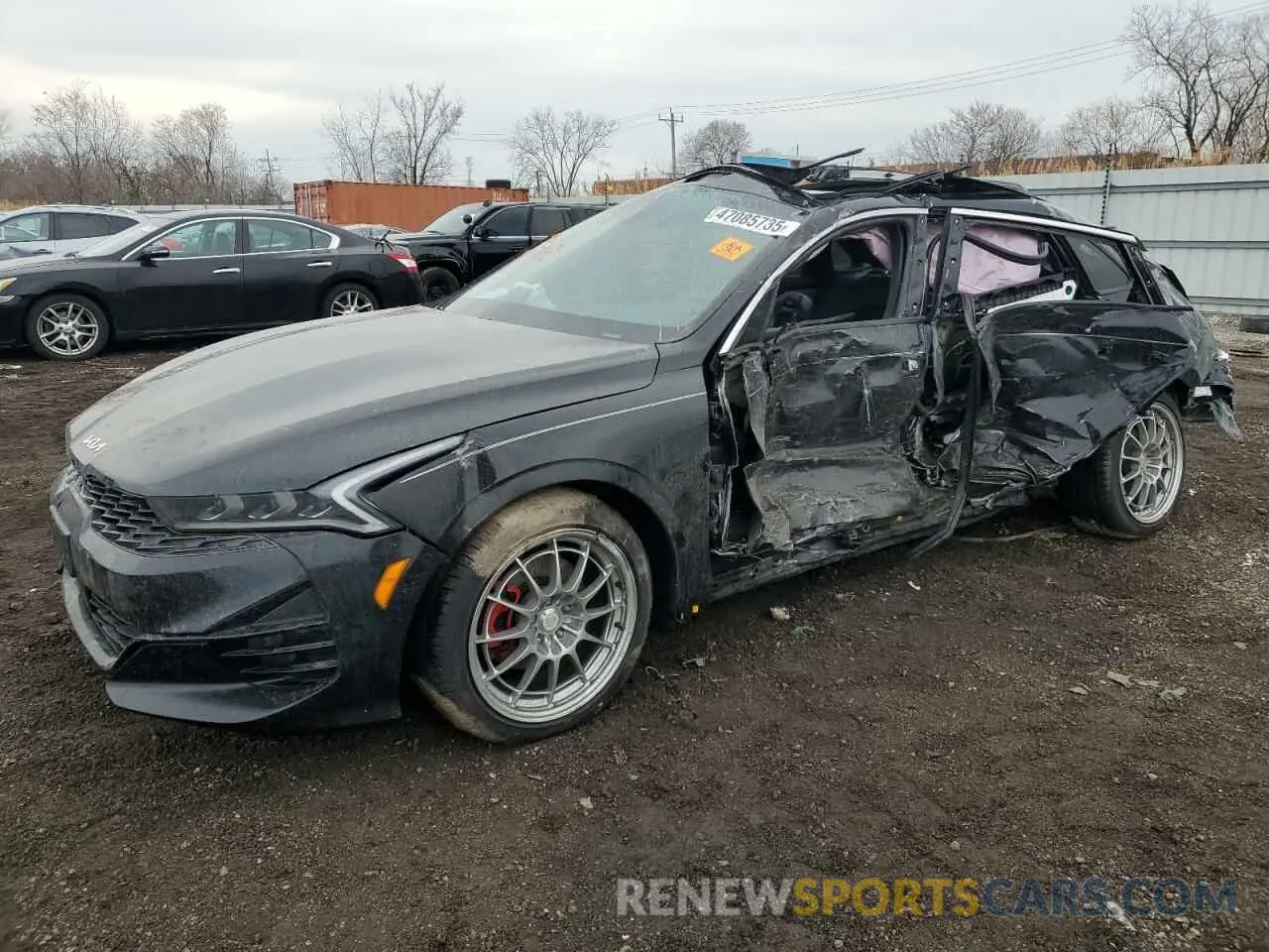 1 Photograph of a damaged car 5XXG64J24NG115887 KIA K5 2022