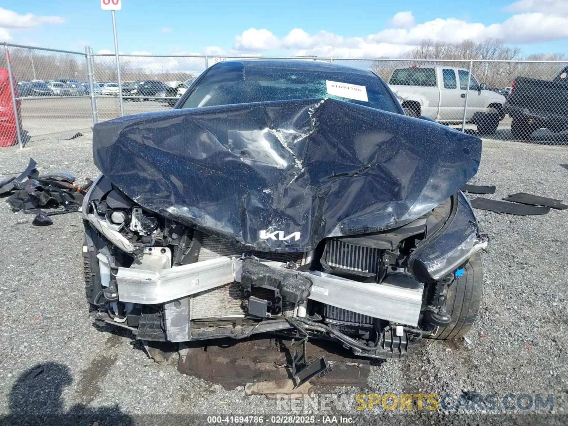 12 Photograph of a damaged car 5XXG64J24NG129630 KIA K5 2022