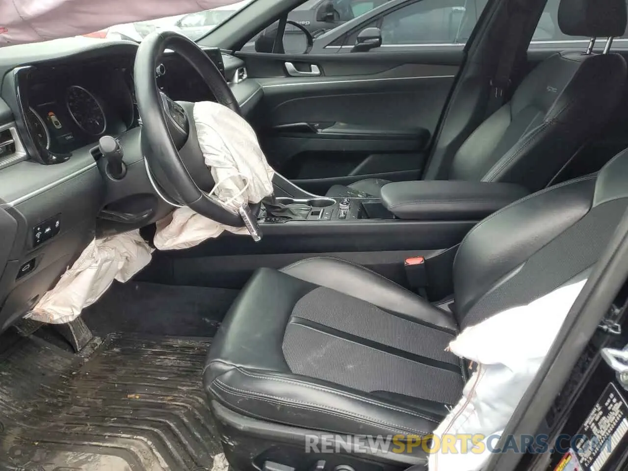 7 Photograph of a damaged car 5XXG64J25NG084861 KIA K5 2022