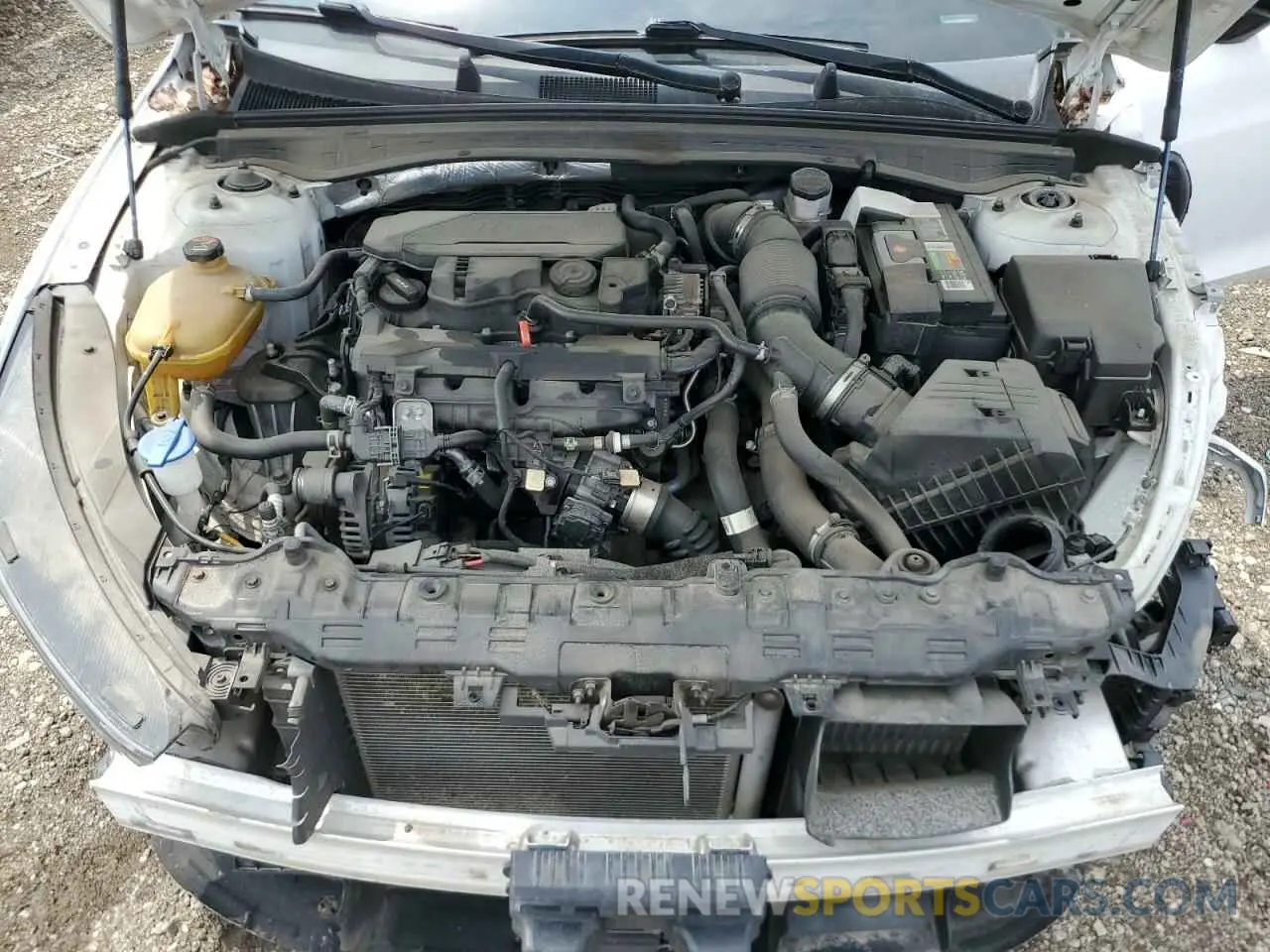 11 Photograph of a damaged car 5XXG64J25NG085217 KIA K5 2022