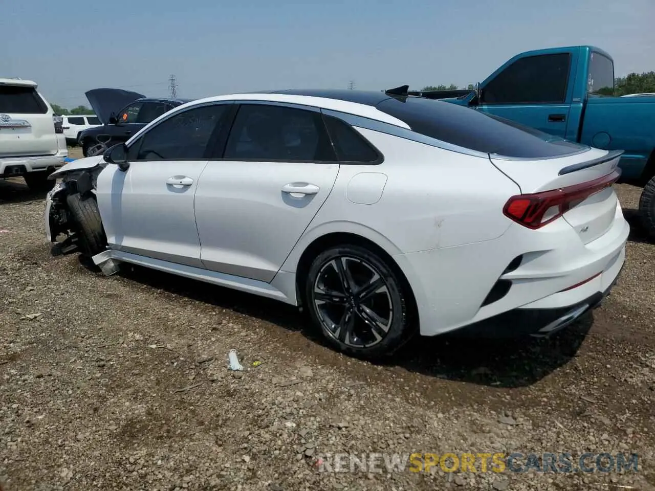 2 Photograph of a damaged car 5XXG64J25NG085217 KIA K5 2022