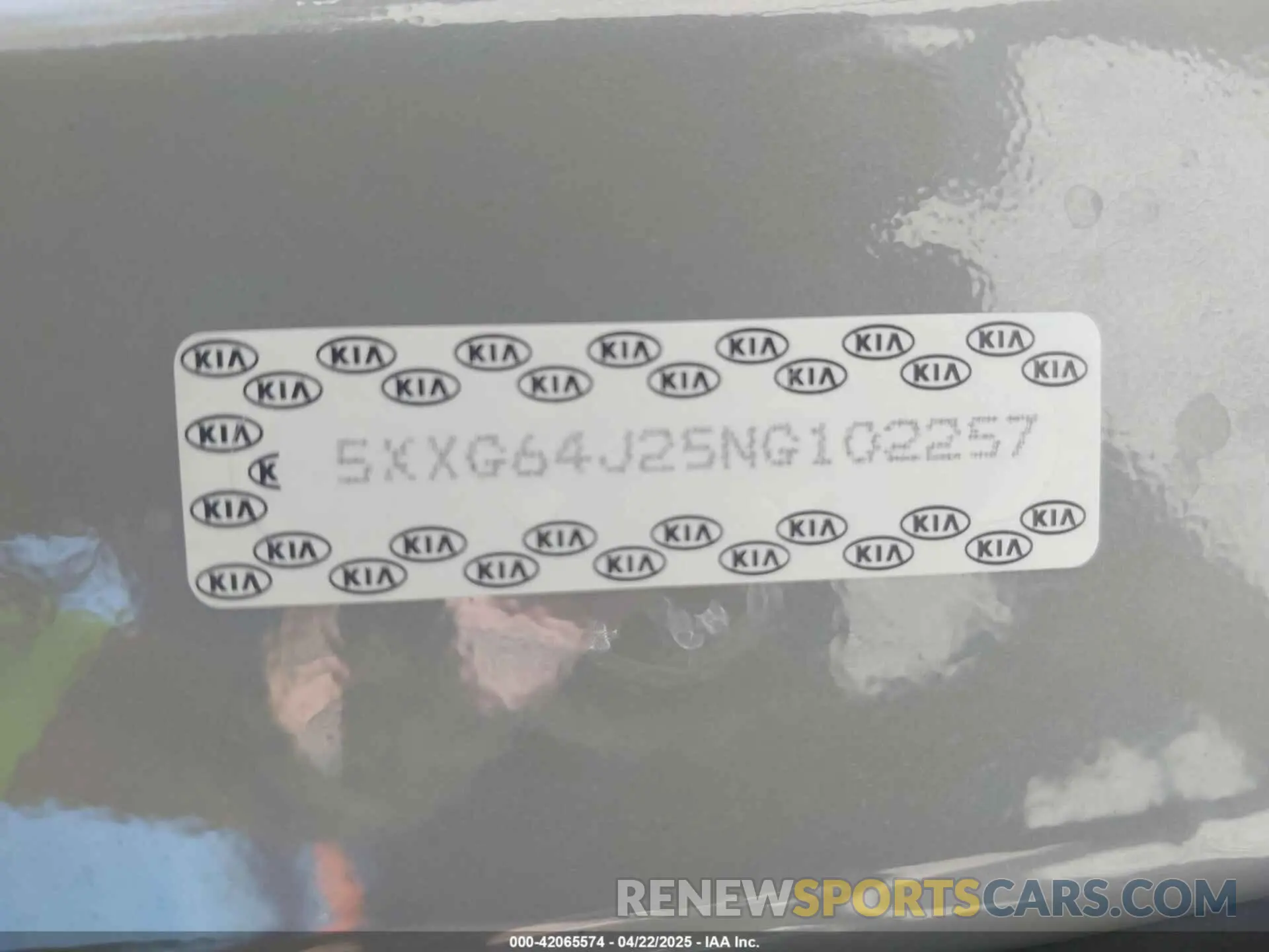 9 Photograph of a damaged car 5XXG64J25NG102257 KIA K5 2022