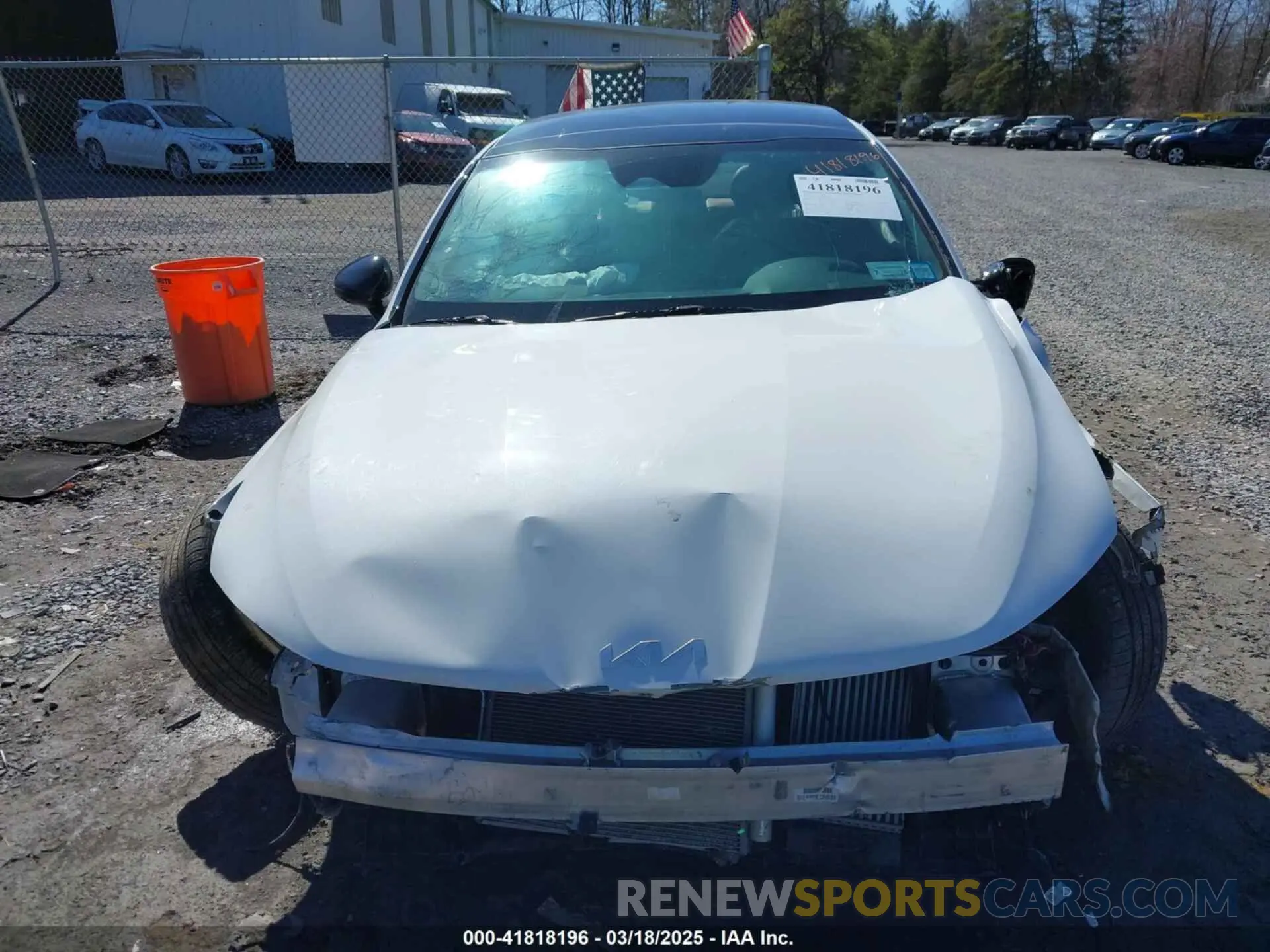 12 Photograph of a damaged car 5XXG64J25NG102324 KIA K5 2022
