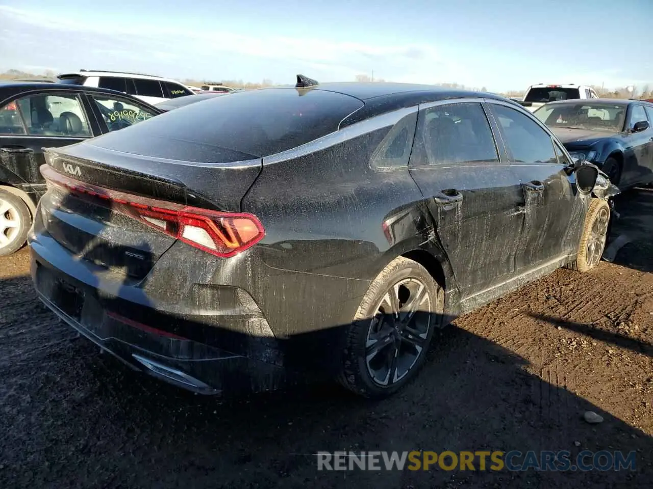 3 Photograph of a damaged car 5XXG64J25NG145383 KIA K5 2022