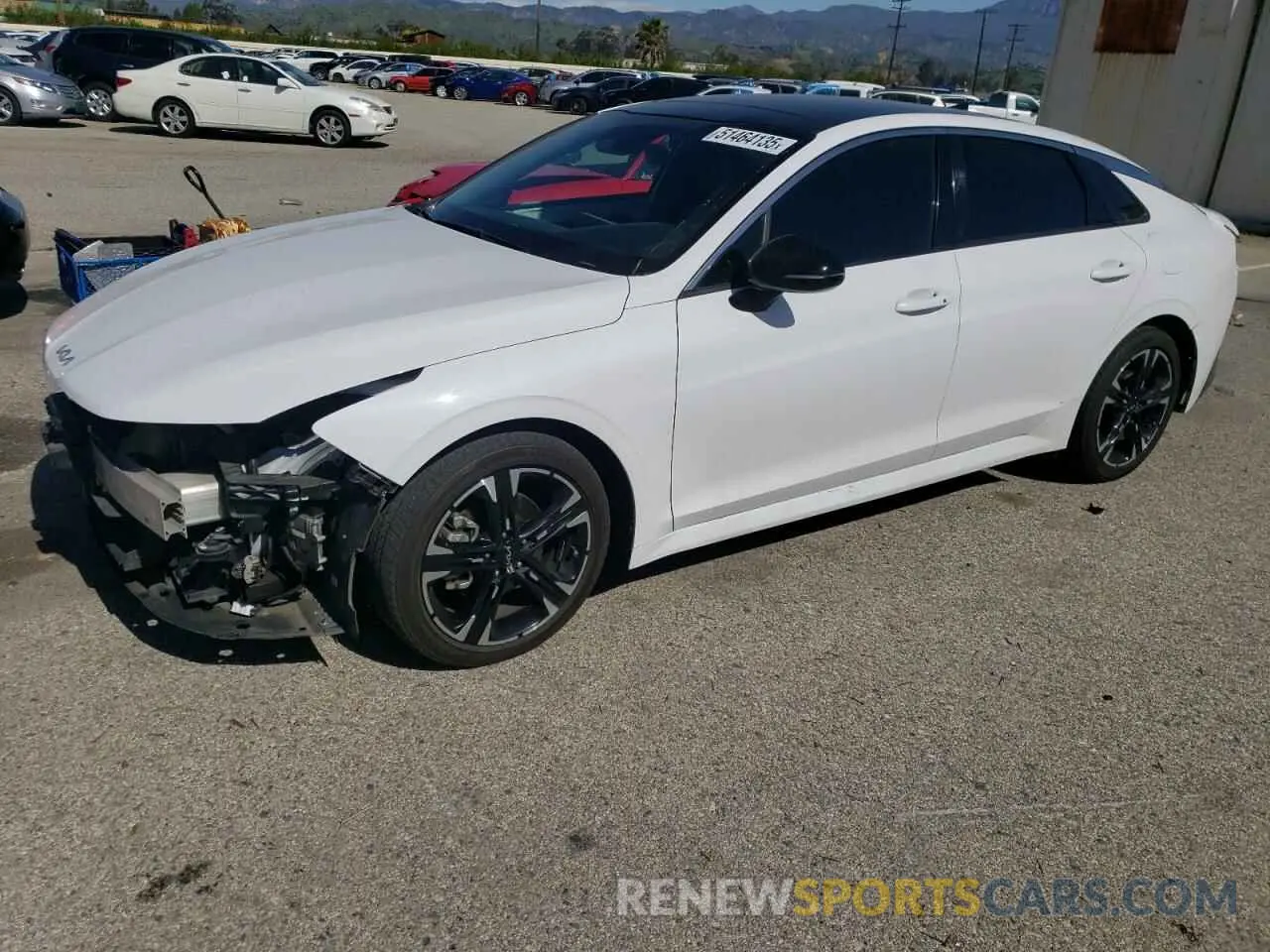 1 Photograph of a damaged car 5XXG64J26NG092158 KIA K5 2022