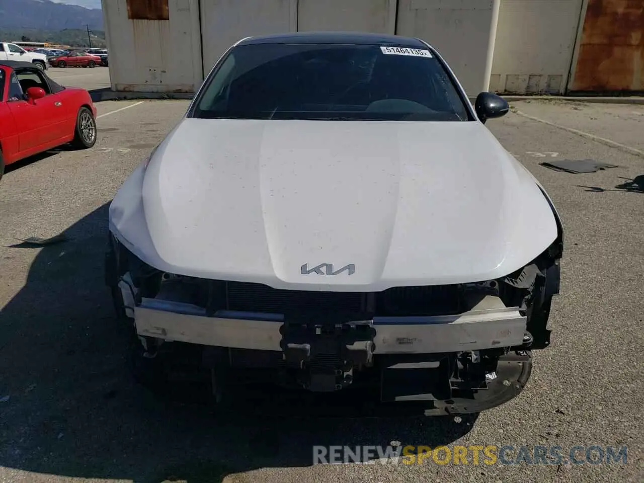 5 Photograph of a damaged car 5XXG64J26NG092158 KIA K5 2022