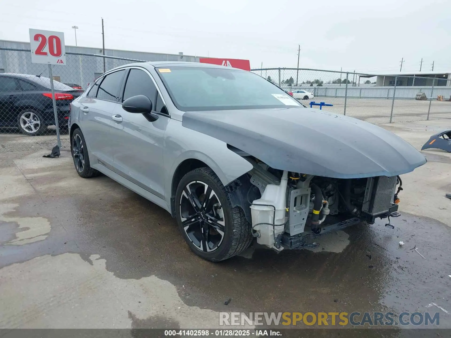 1 Photograph of a damaged car 5XXG64J27NG108982 KIA K5 2022