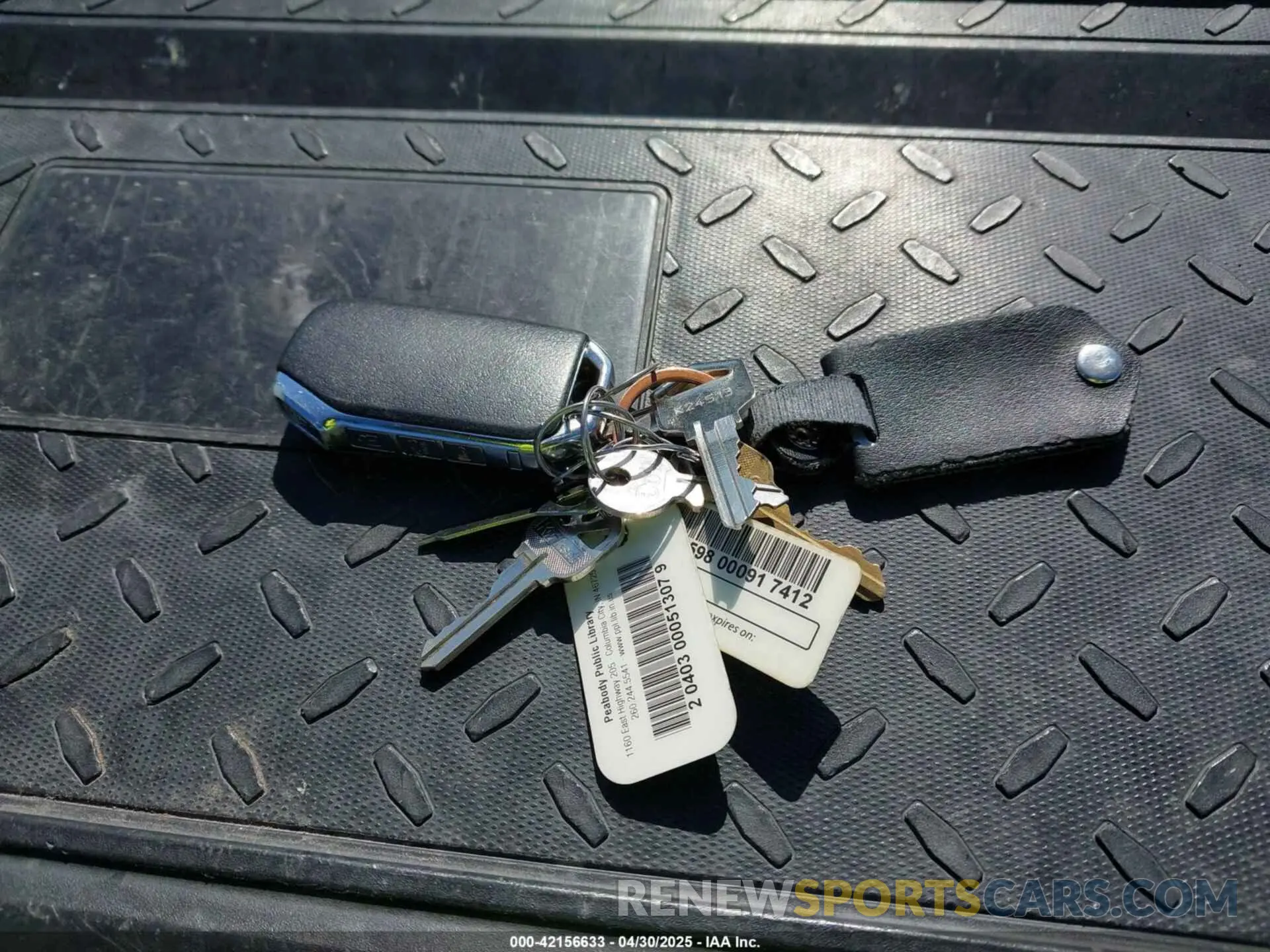 11 Photograph of a damaged car 5XXG64J27NG115298 KIA K5 2022