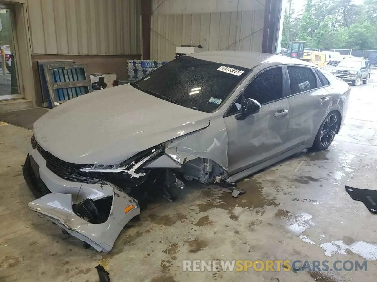 1 Photograph of a damaged car 5XXG64J27NG135079 KIA K5 2022