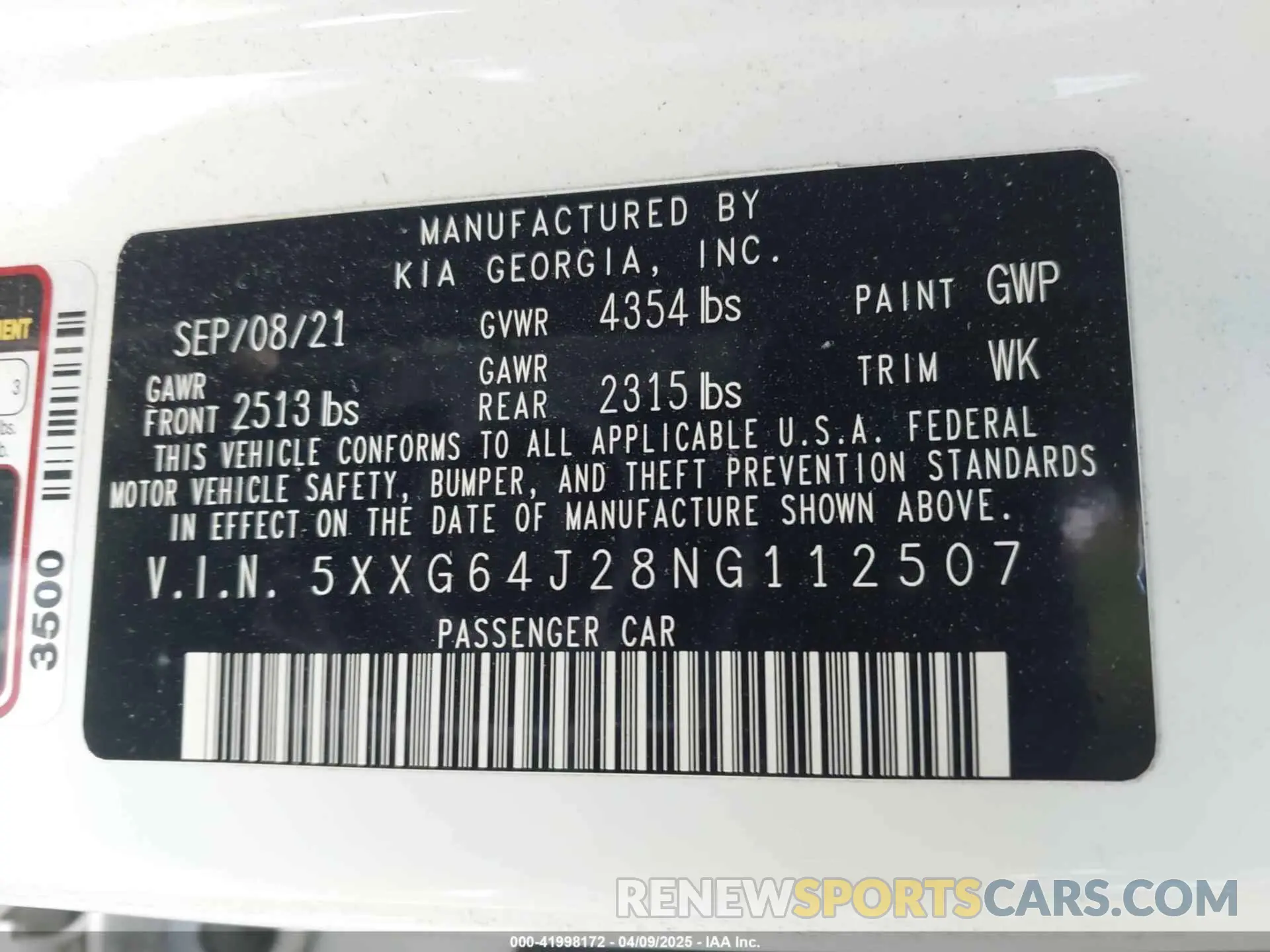 9 Photograph of a damaged car 5XXG64J28NG112507 KIA K5 2022