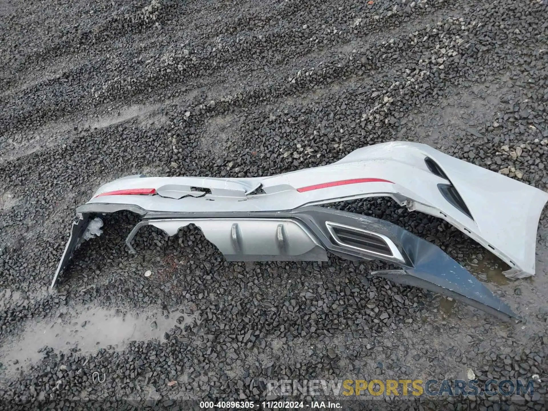 12 Photograph of a damaged car 5XXG64J29NG120146 KIA K5 2022