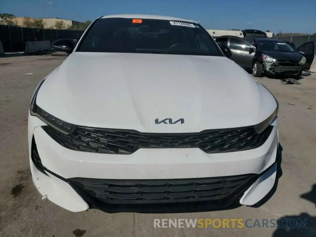 5 Photograph of a damaged car 5XXG64J29NG124567 KIA K5 2022