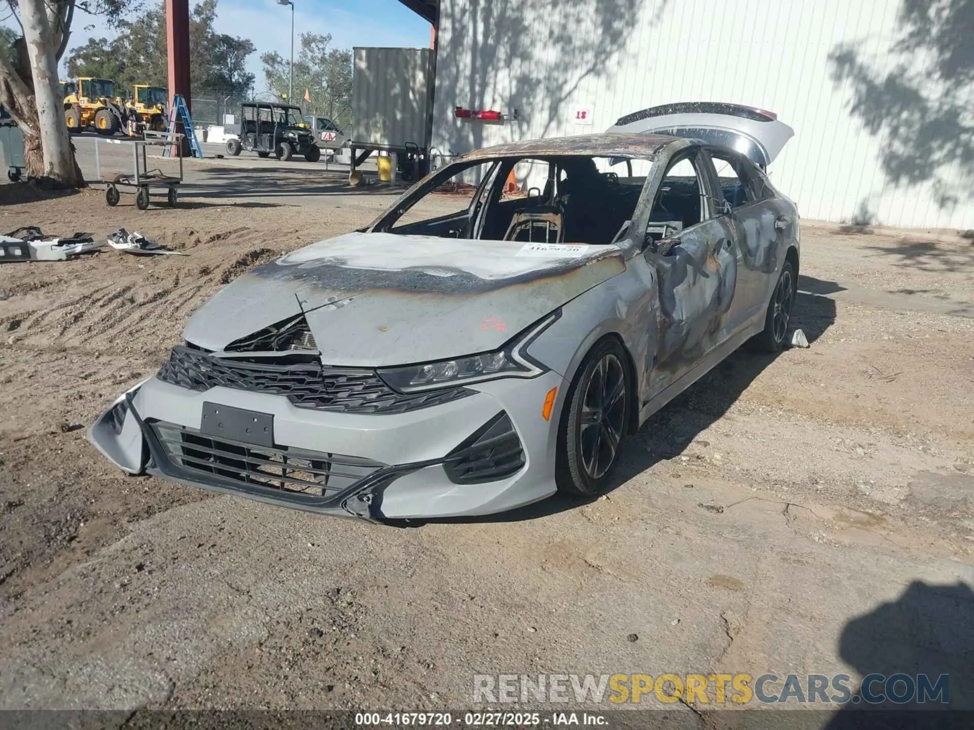 2 Photograph of a damaged car 5XXG64J29NG124911 KIA K5 2022