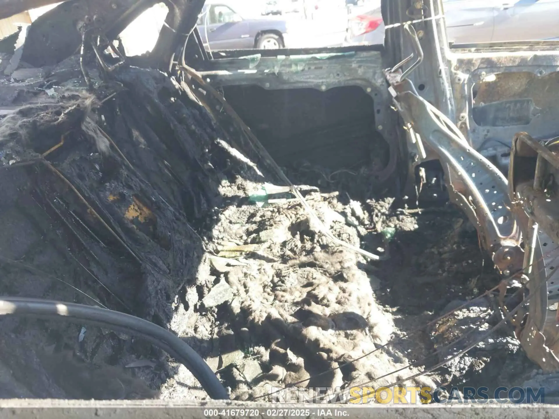 8 Photograph of a damaged car 5XXG64J29NG124911 KIA K5 2022