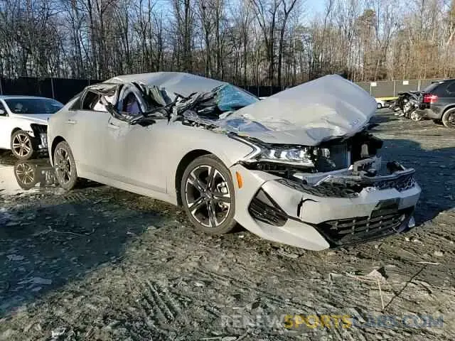 10 Photograph of a damaged car 5XXG64J29NG125220 KIA K5 2022