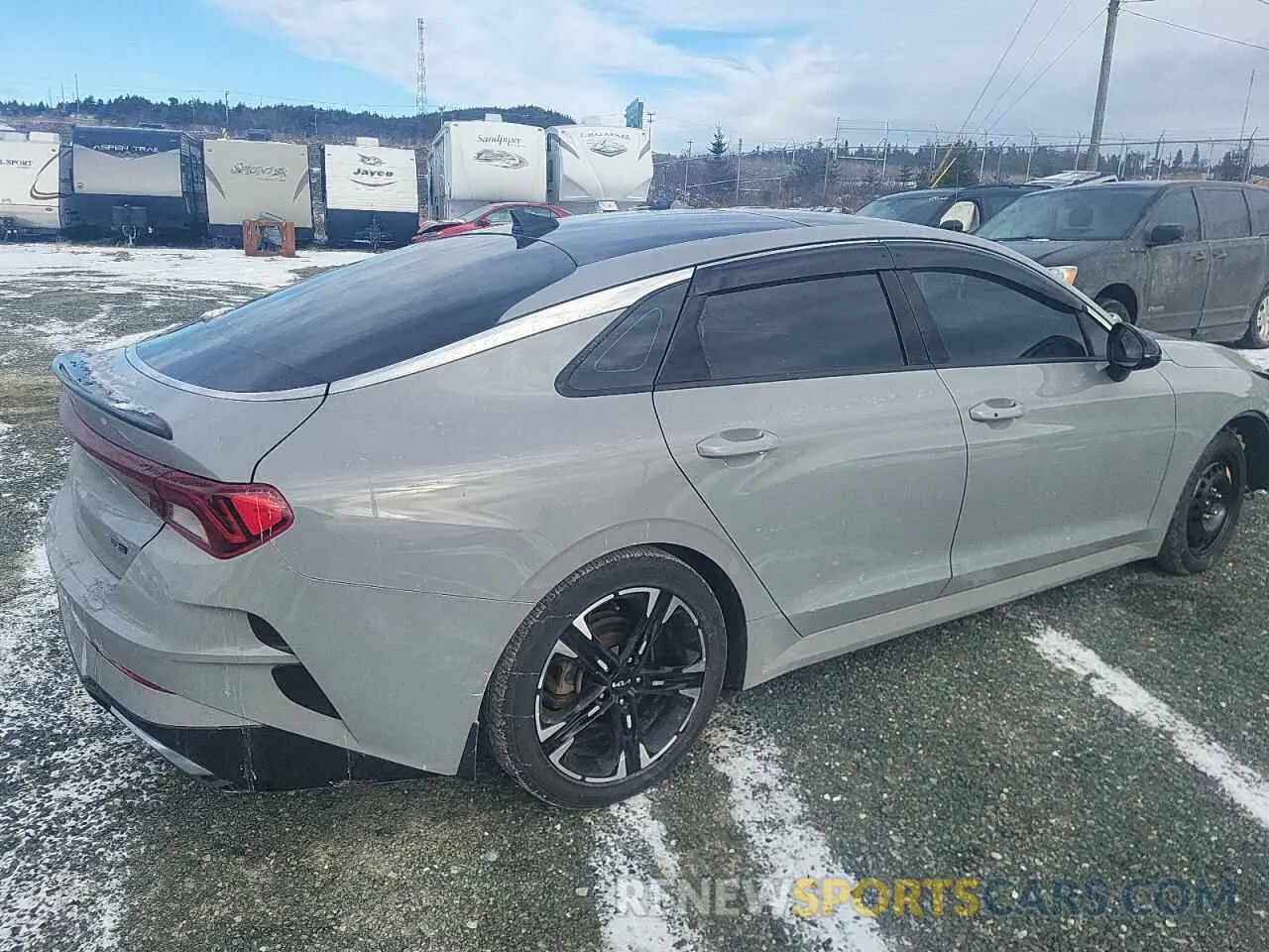 3 Photograph of a damaged car 5XXG64J29NG131311 KIA K5 2022