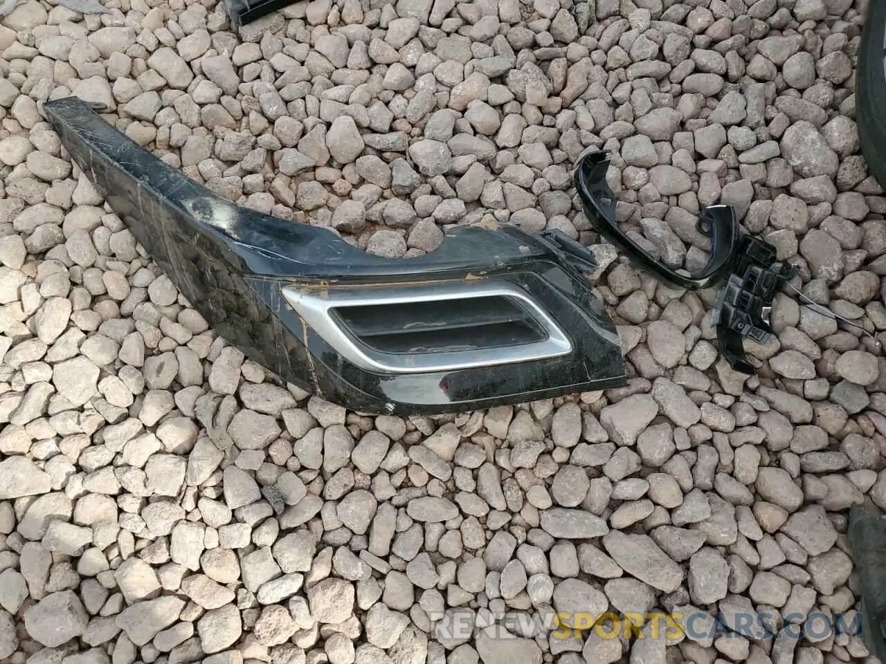 14 Photograph of a damaged car 5XXG64J29NG150487 KIA K5 2022