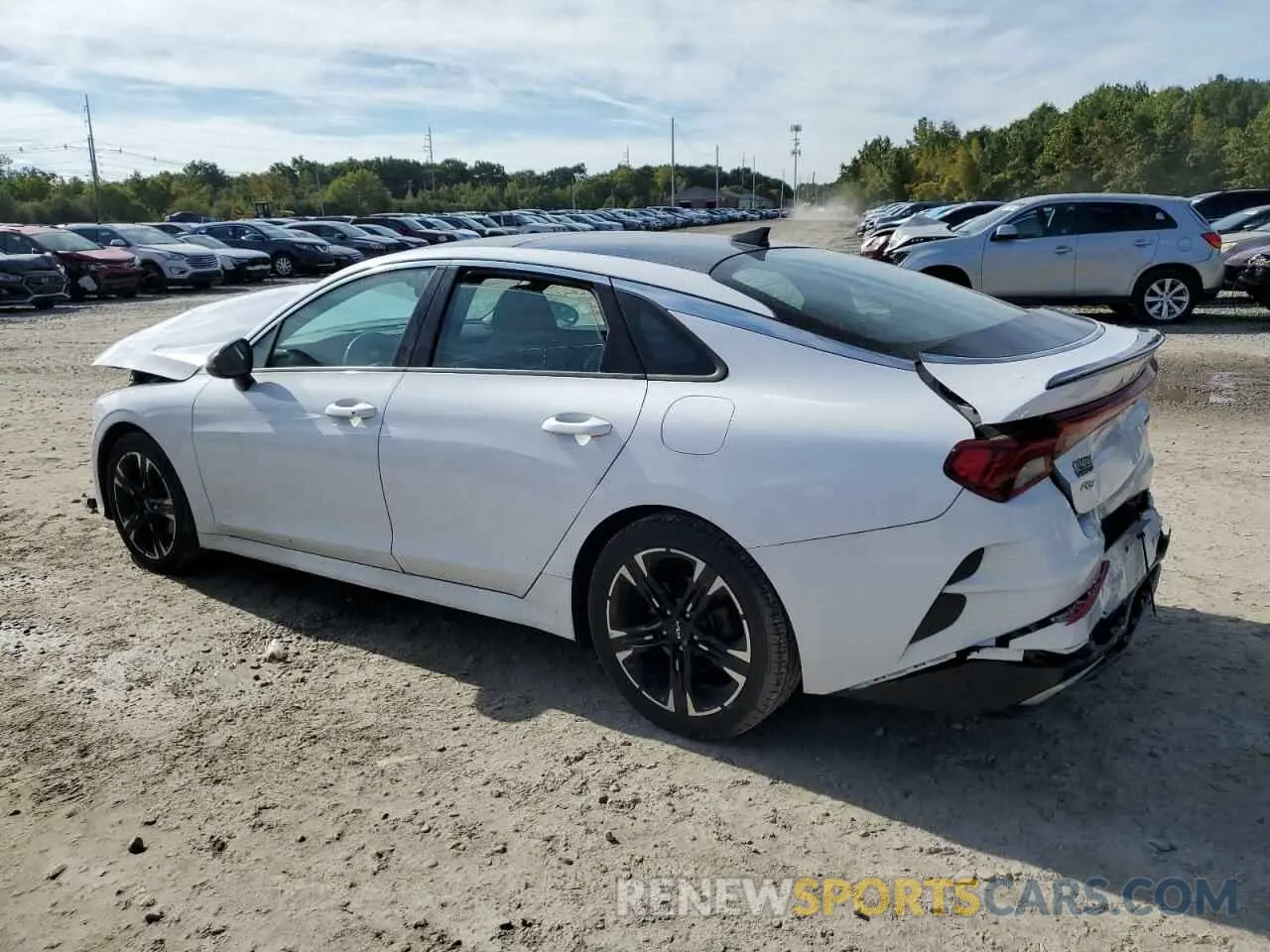 2 Photograph of a damaged car 5XXG64J2XNG121807 KIA K5 2022
