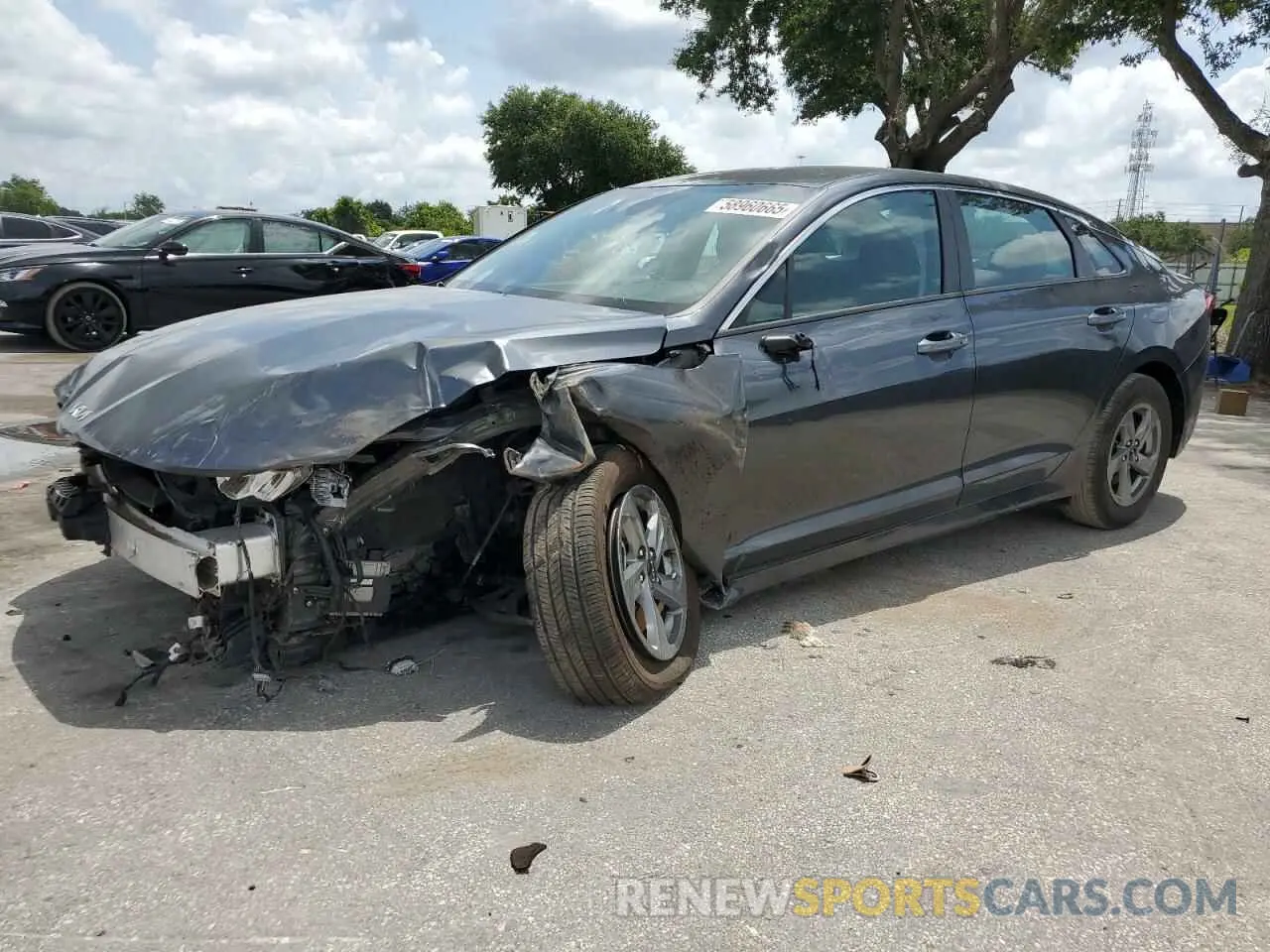 1 Photograph of a damaged car 5XXG14J20PG219133 KIA K5 2023