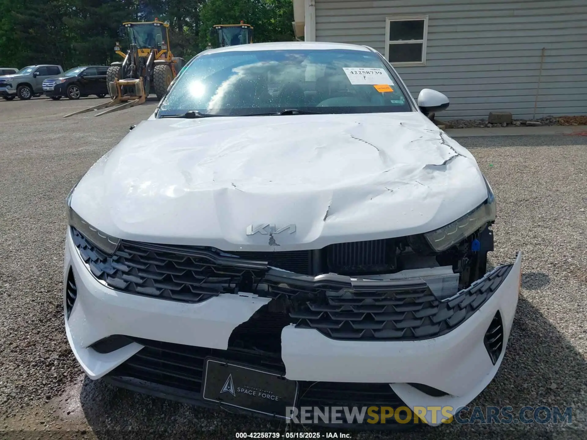 13 Photograph of a damaged car 5XXG14J25PG189448 KIA K5 2023