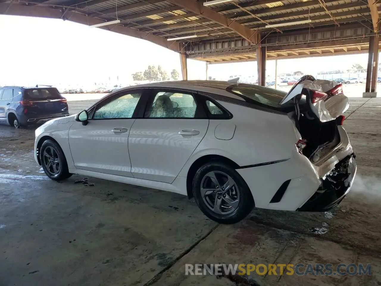 2 Photograph of a damaged car 5XXG14J25PG205244 KIA K5 2023