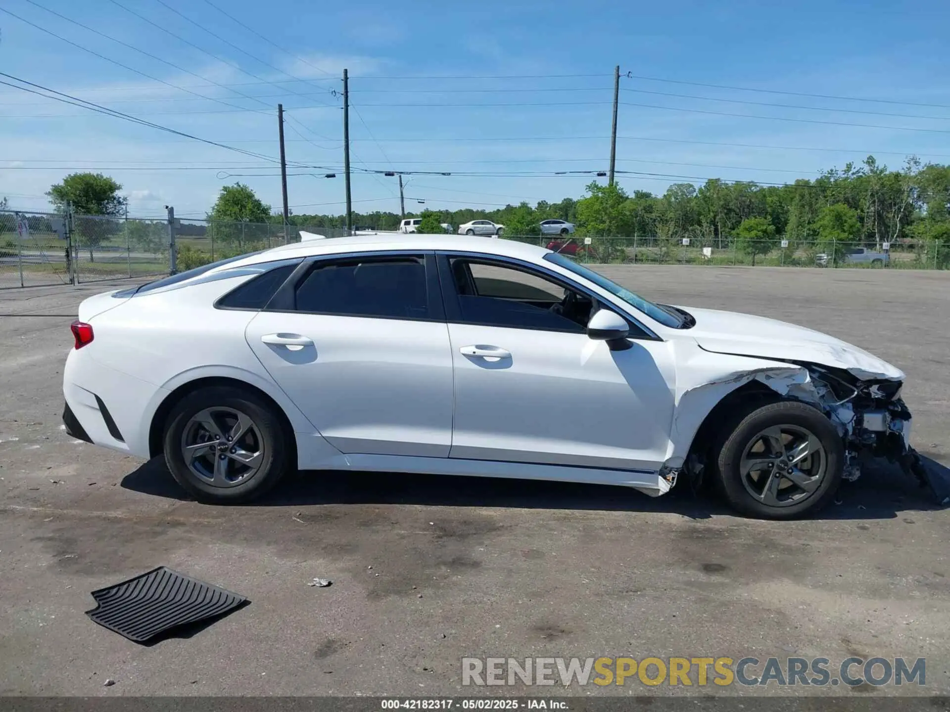 12 Photograph of a damaged car 5XXG14J26PG206595 KIA K5 2023