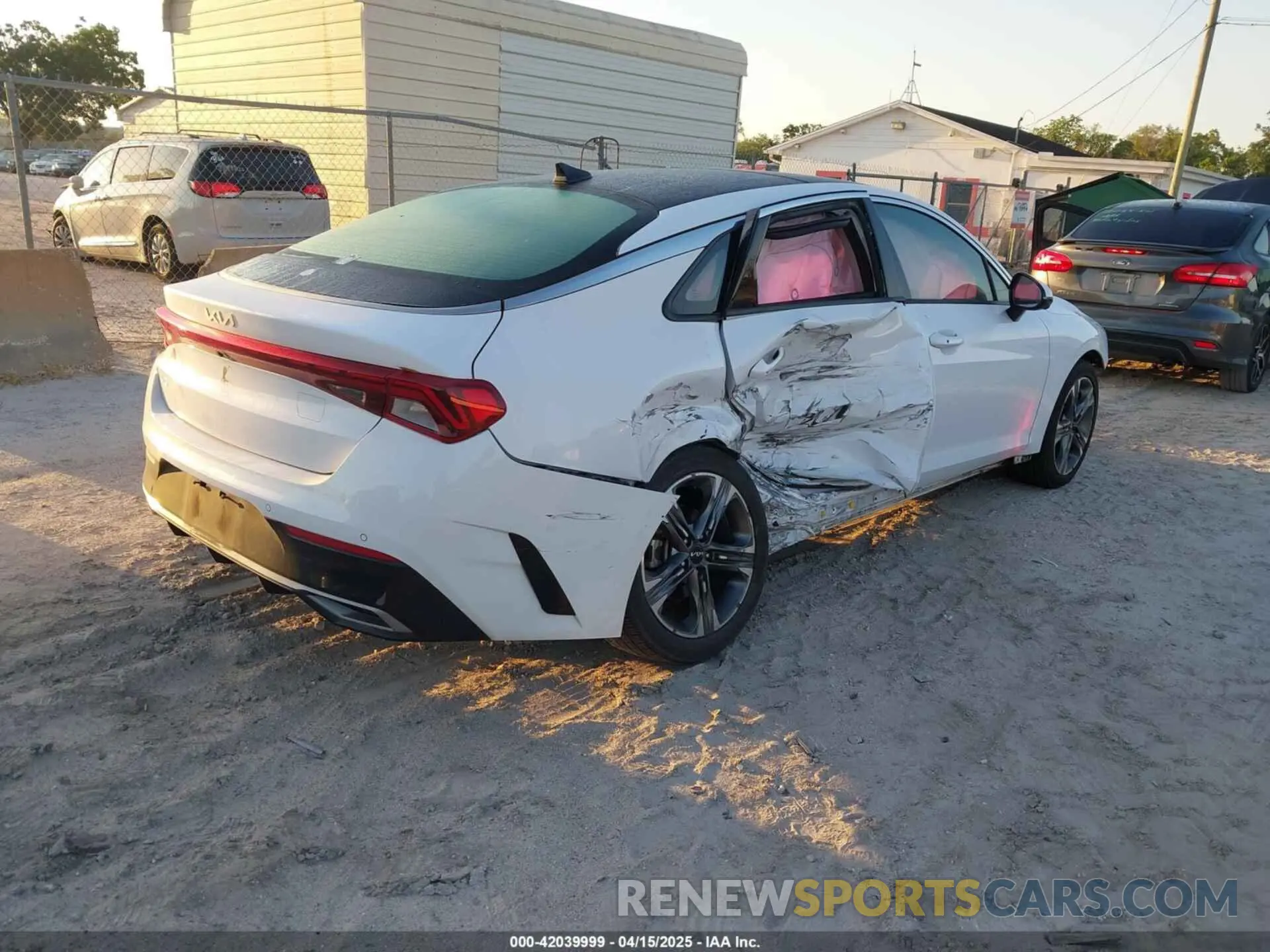 4 Photograph of a damaged car 5XXG34J22PG169121 KIA K5 2023