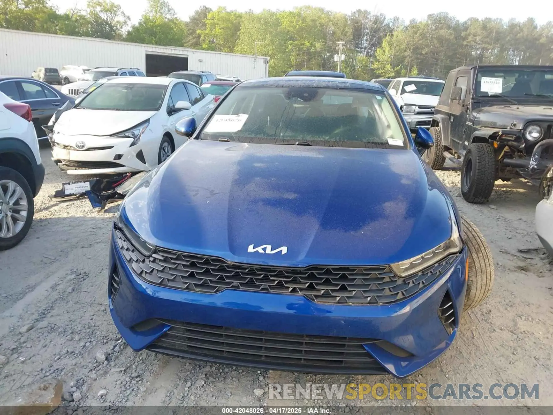 11 Photograph of a damaged car 5XXG34J2XPG216668 KIA K5 2023