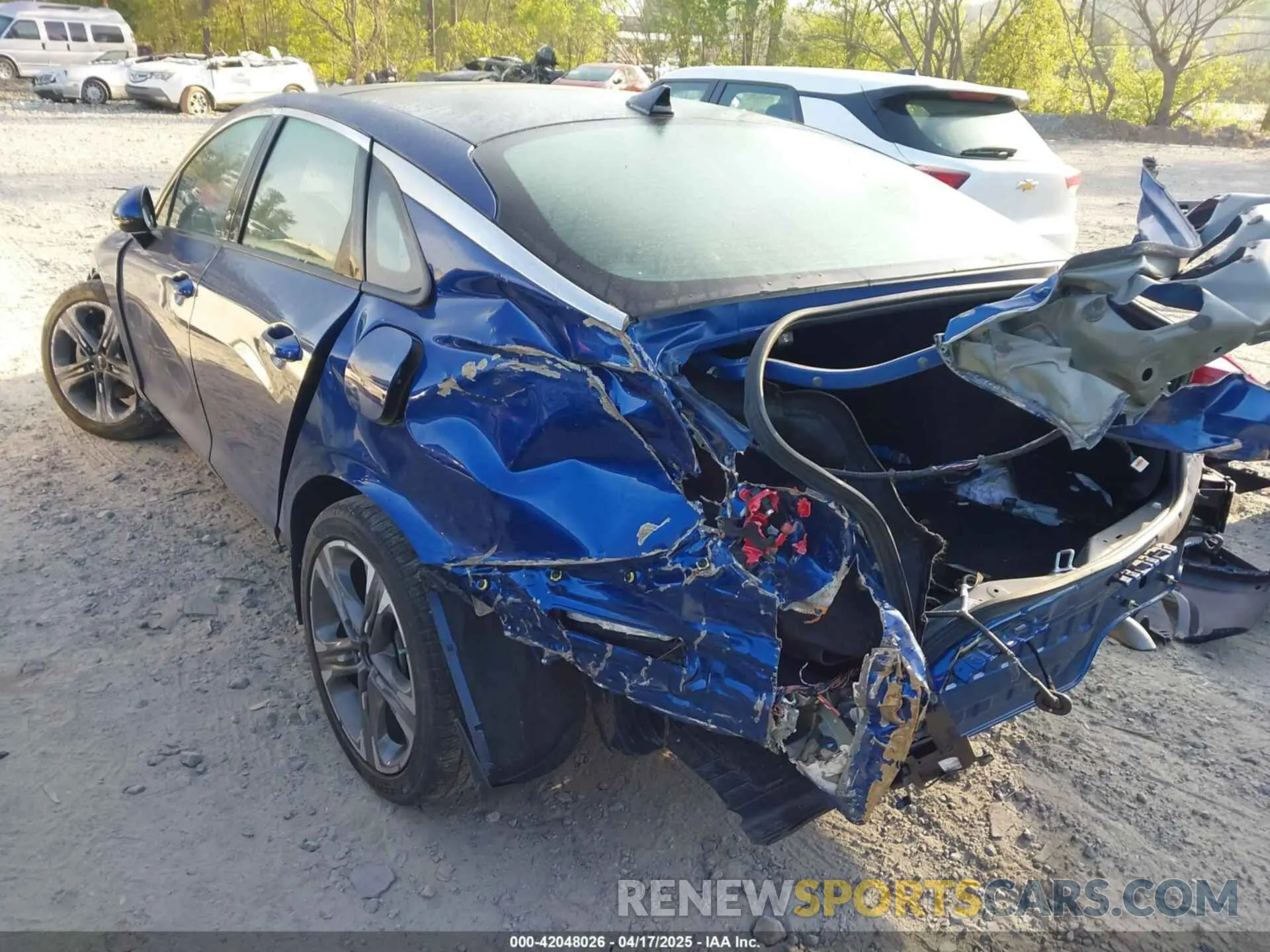 18 Photograph of a damaged car 5XXG34J2XPG216668 KIA K5 2023