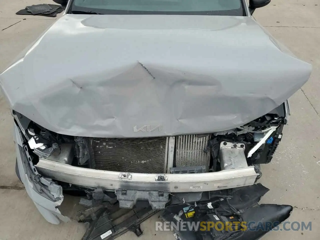 11 Photograph of a damaged car 5XXG64J20PG222230 KIA K5 2023
