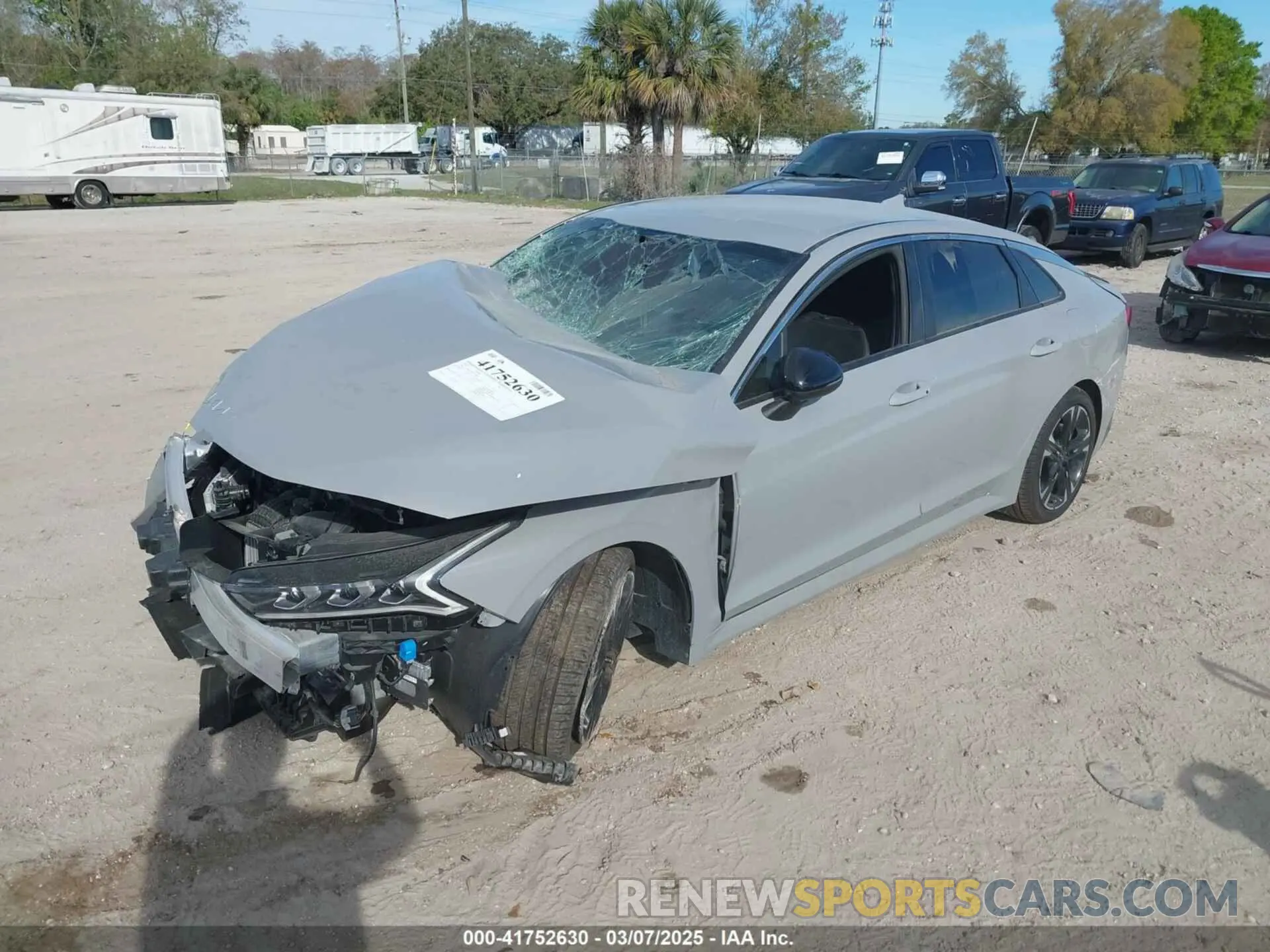 2 Photograph of a damaged car 5XXG64J20PG224835 KIA K5 2023