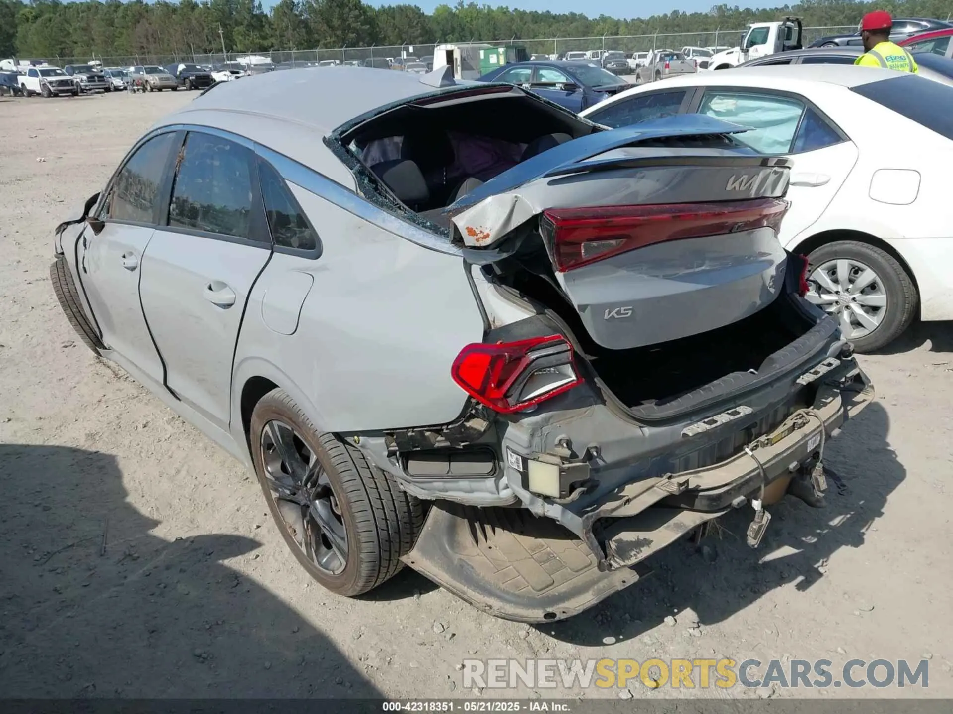 3 Photograph of a damaged car 5XXG64J21PG170719 KIA K5 2023