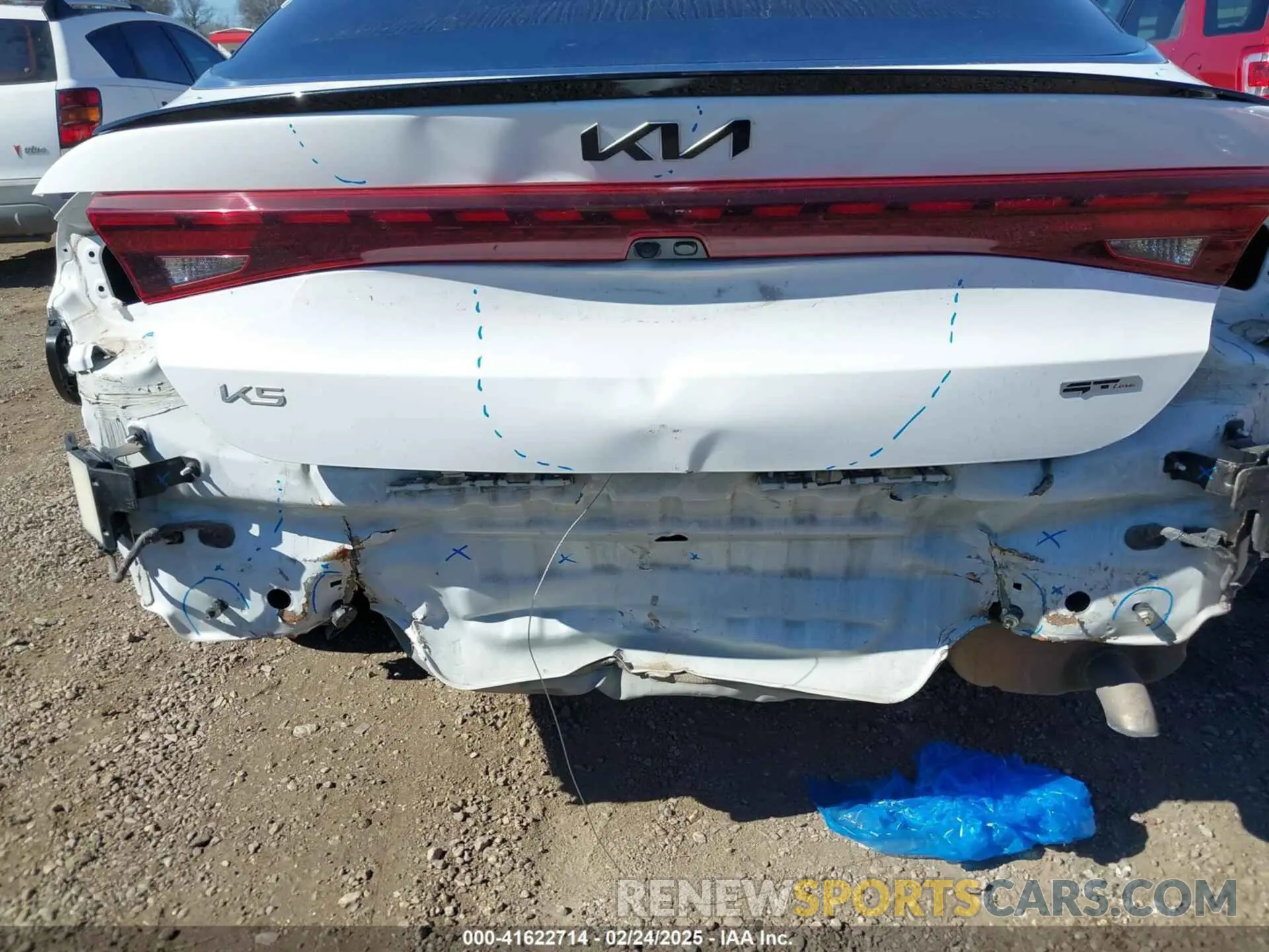 6 Photograph of a damaged car 5XXG64J23PG184492 KIA K5 2023