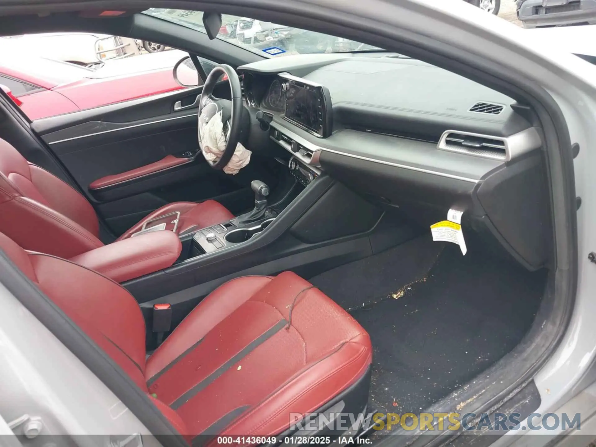 5 Photograph of a damaged car 5XXG64J24PG201929 KIA K5 2023