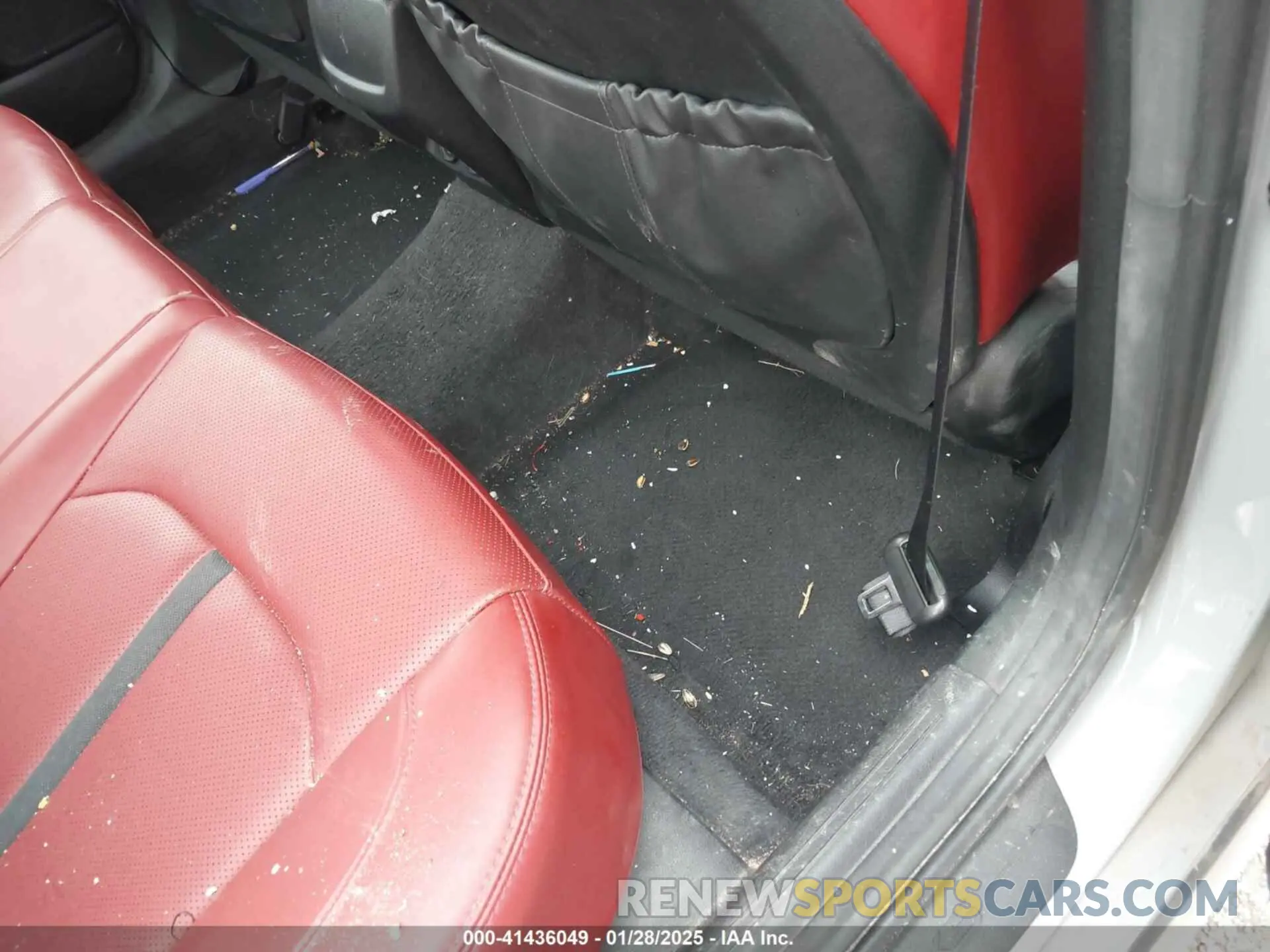 8 Photograph of a damaged car 5XXG64J24PG201929 KIA K5 2023