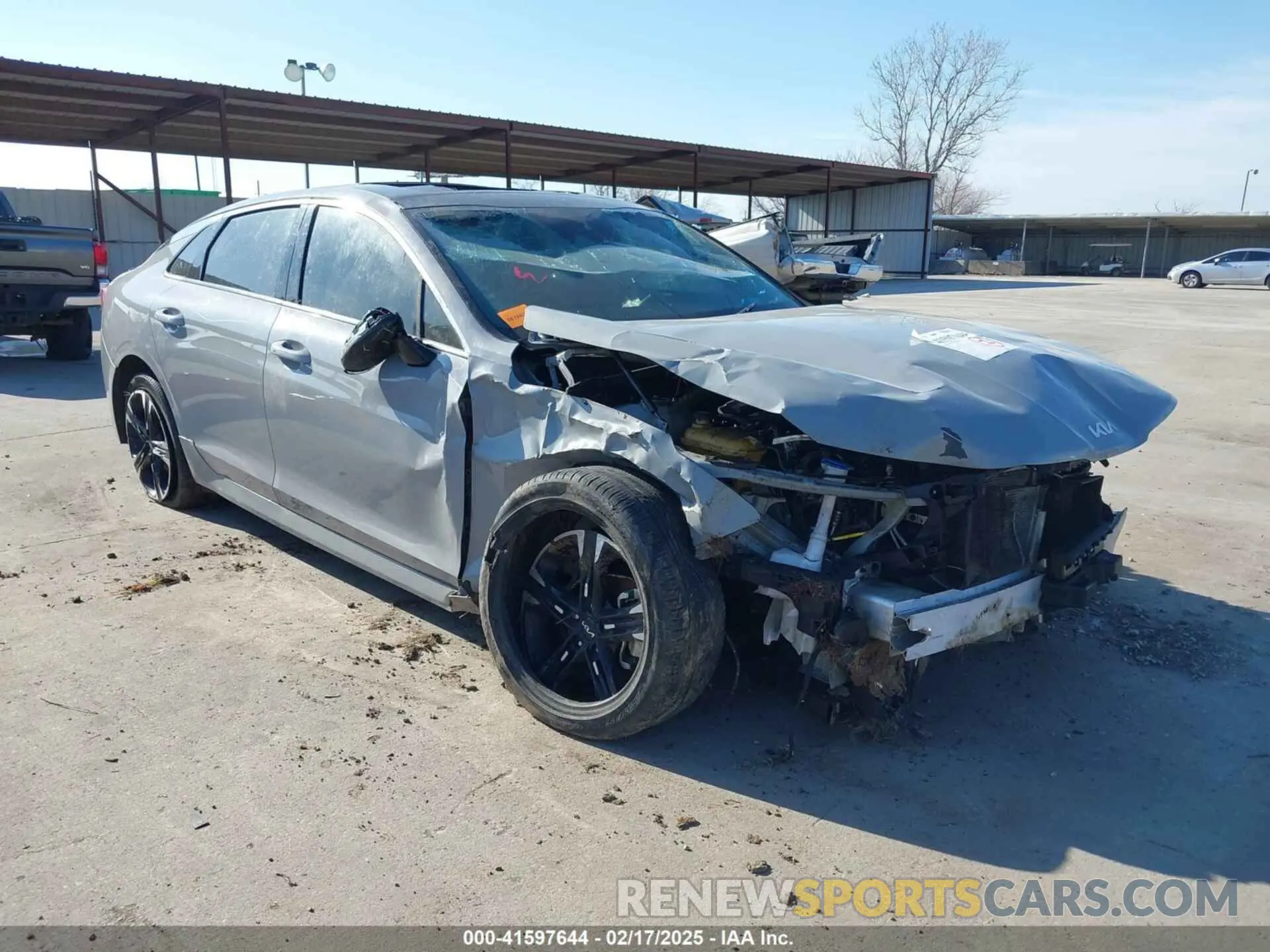 1 Photograph of a damaged car 5XXG64J24PG213210 KIA K5 2023