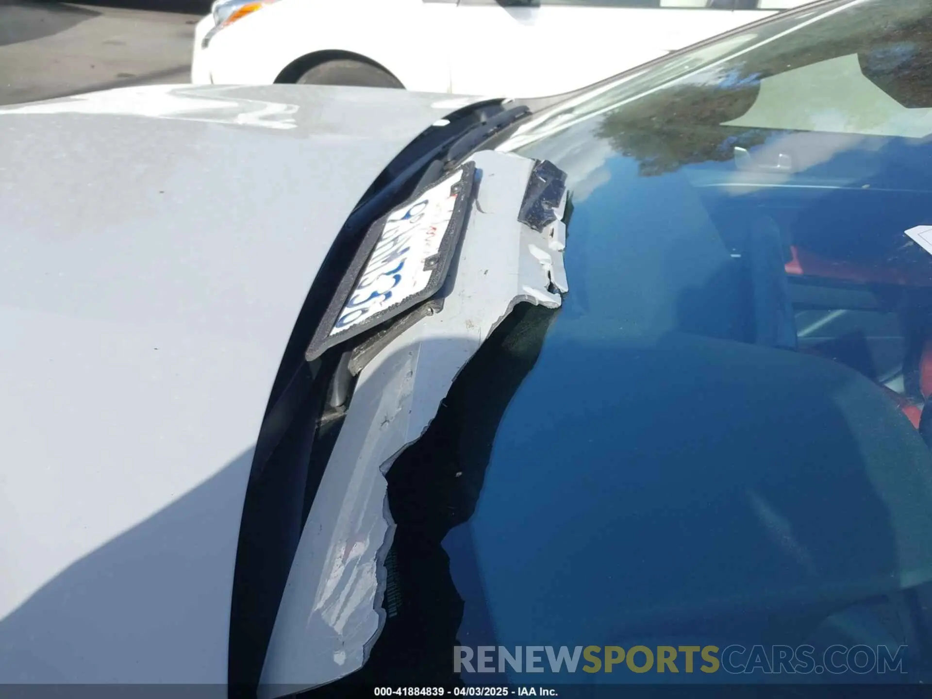 19 Photograph of a damaged car 5XXG64J26PG228033 KIA K5 2023