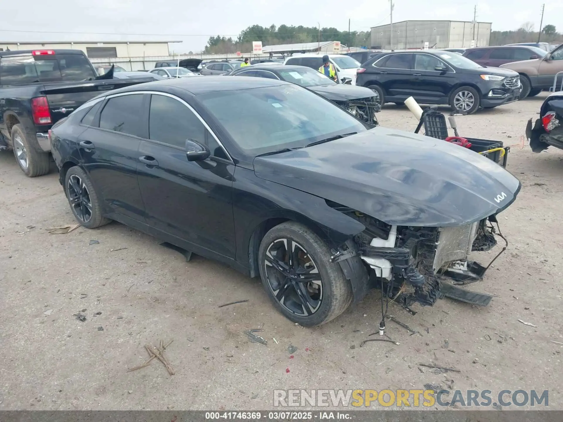 1 Photograph of a damaged car 5XXG64J27PG213007 KIA K5 2023