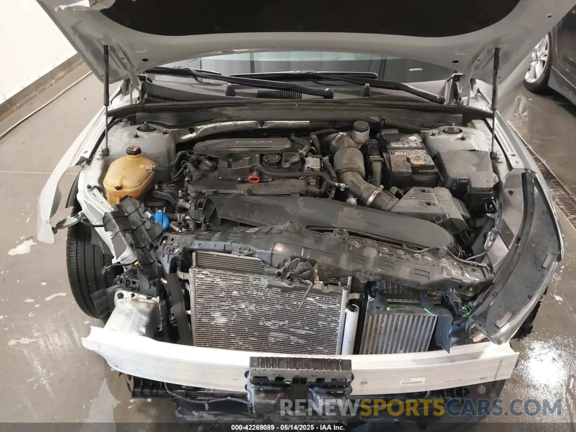 10 Photograph of a damaged car 5XXG64J28PG201500 KIA K5 2023