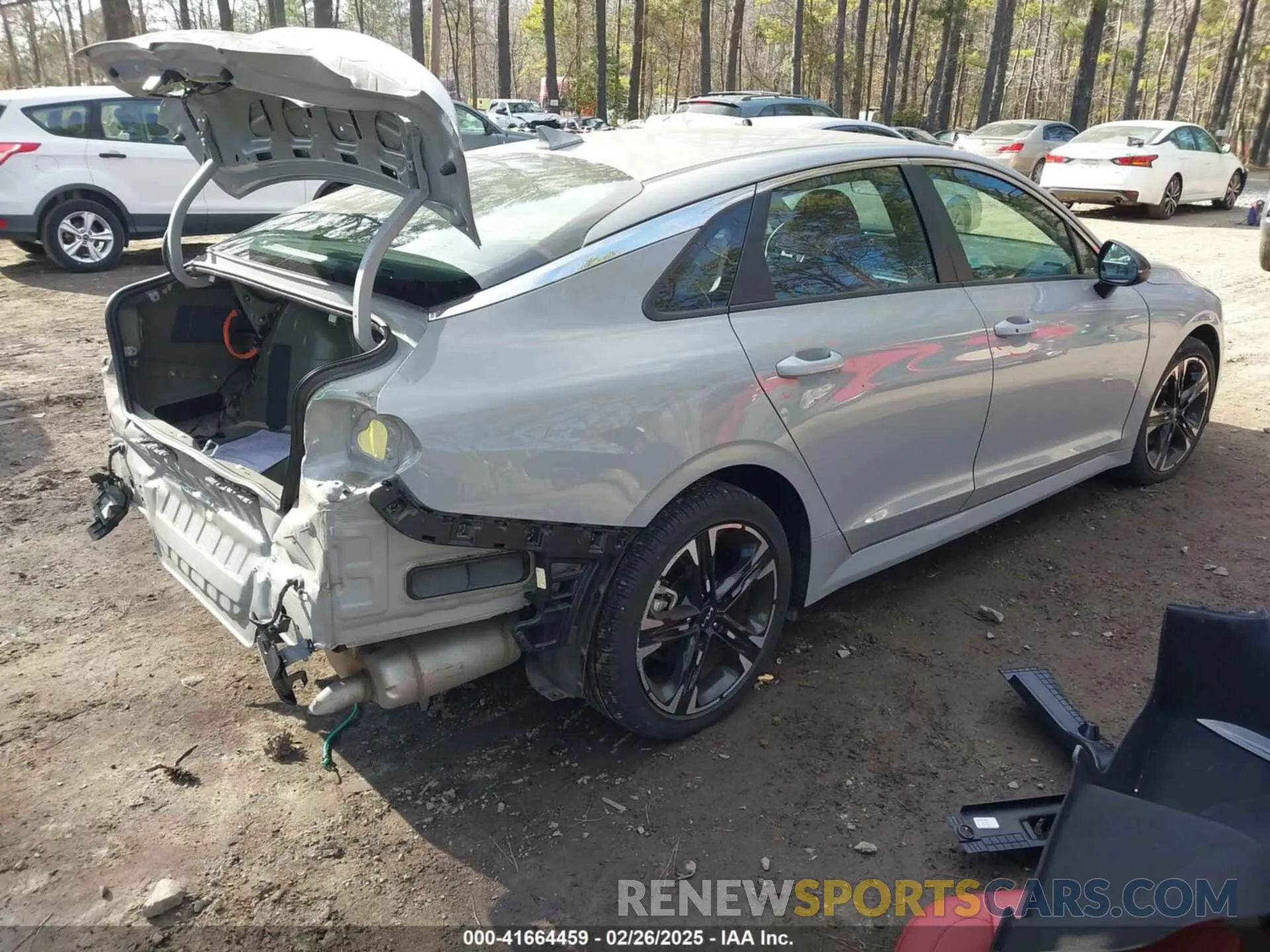 4 Photograph of a damaged car 5XXG64J29PG181158 KIA K5 2023