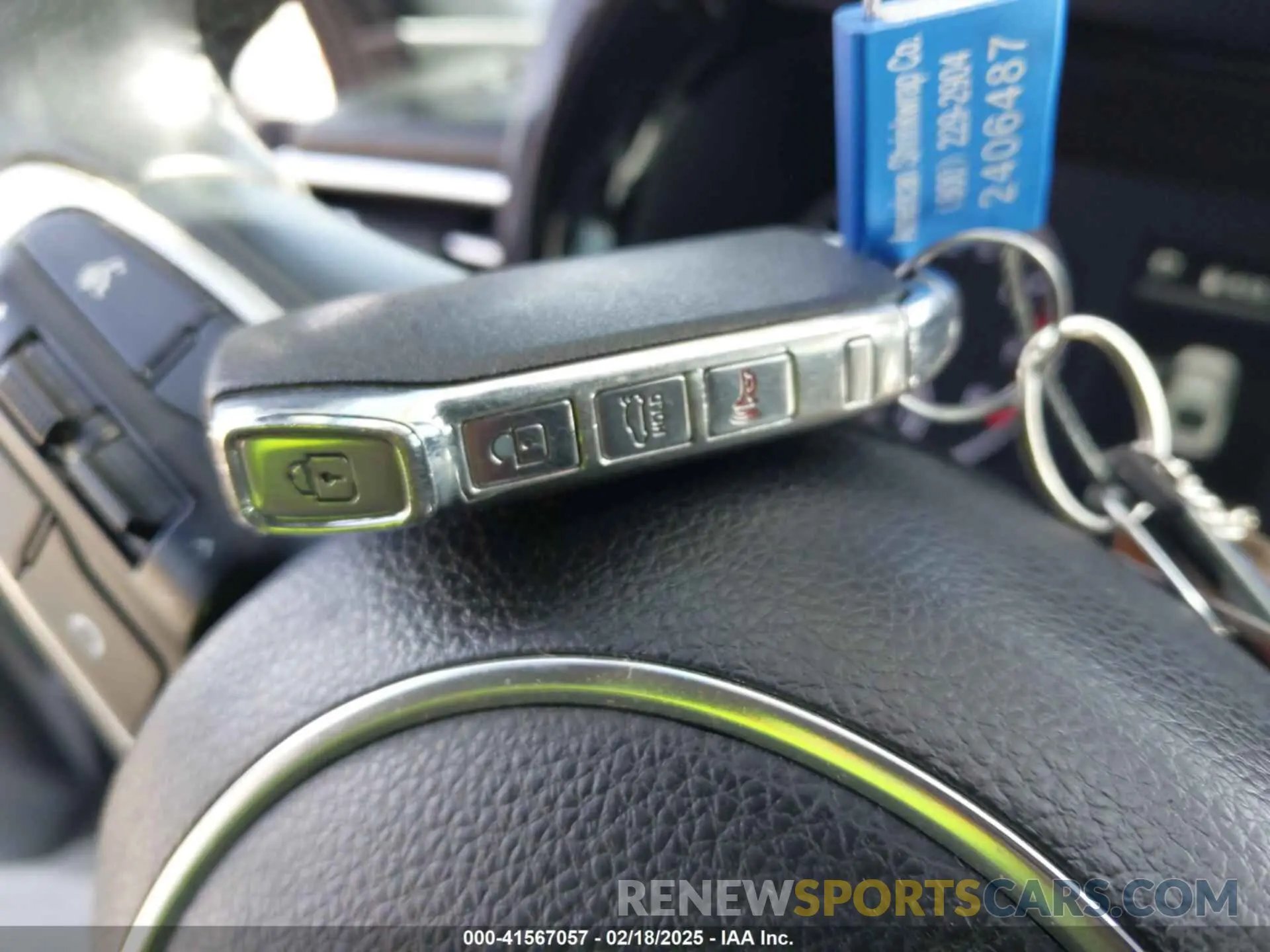 11 Photograph of a damaged car 5XXG64J2XPG201594 KIA K5 2023