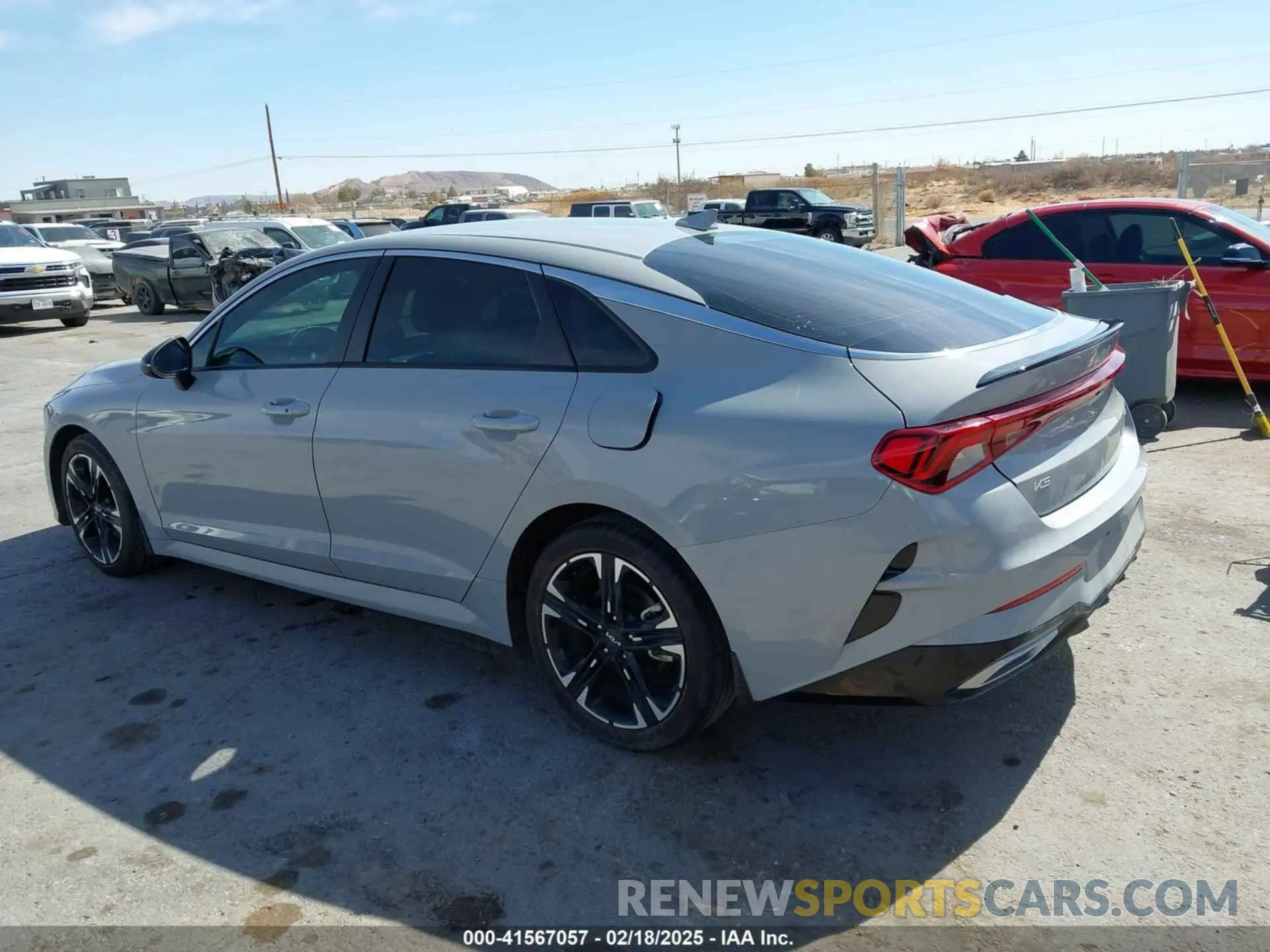 14 Photograph of a damaged car 5XXG64J2XPG201594 KIA K5 2023