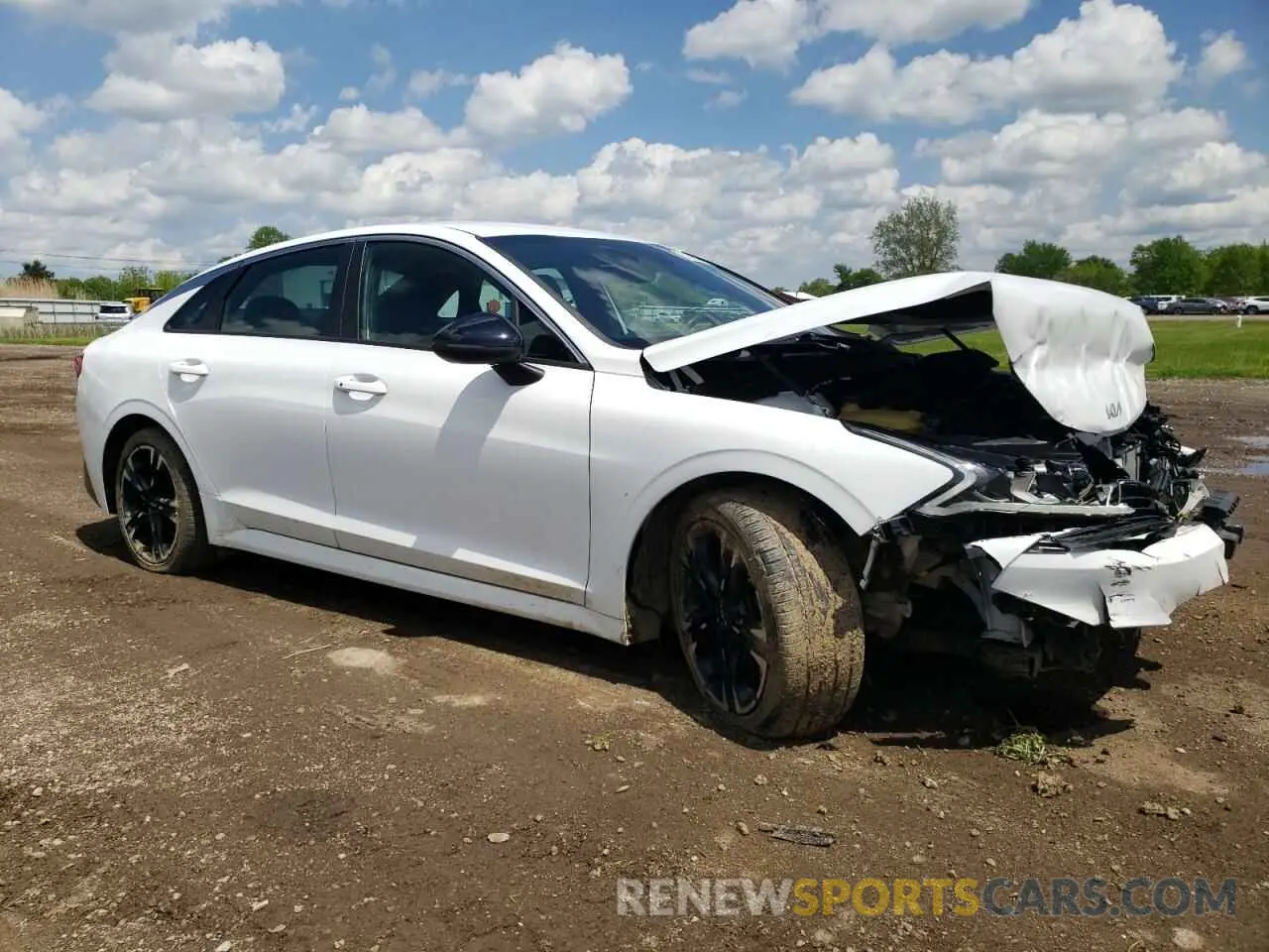 4 Photograph of a damaged car 5XXG64J2XPG208254 KIA K5 2023