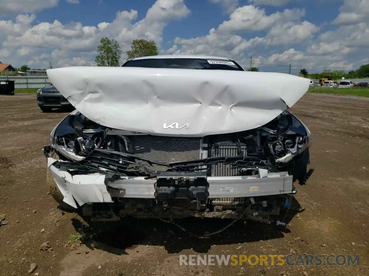 5 Photograph of a damaged car 5XXG64J2XPG208254 KIA K5 2023